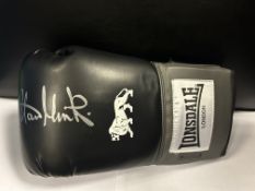 Alan Minter Signed Boxing Glove