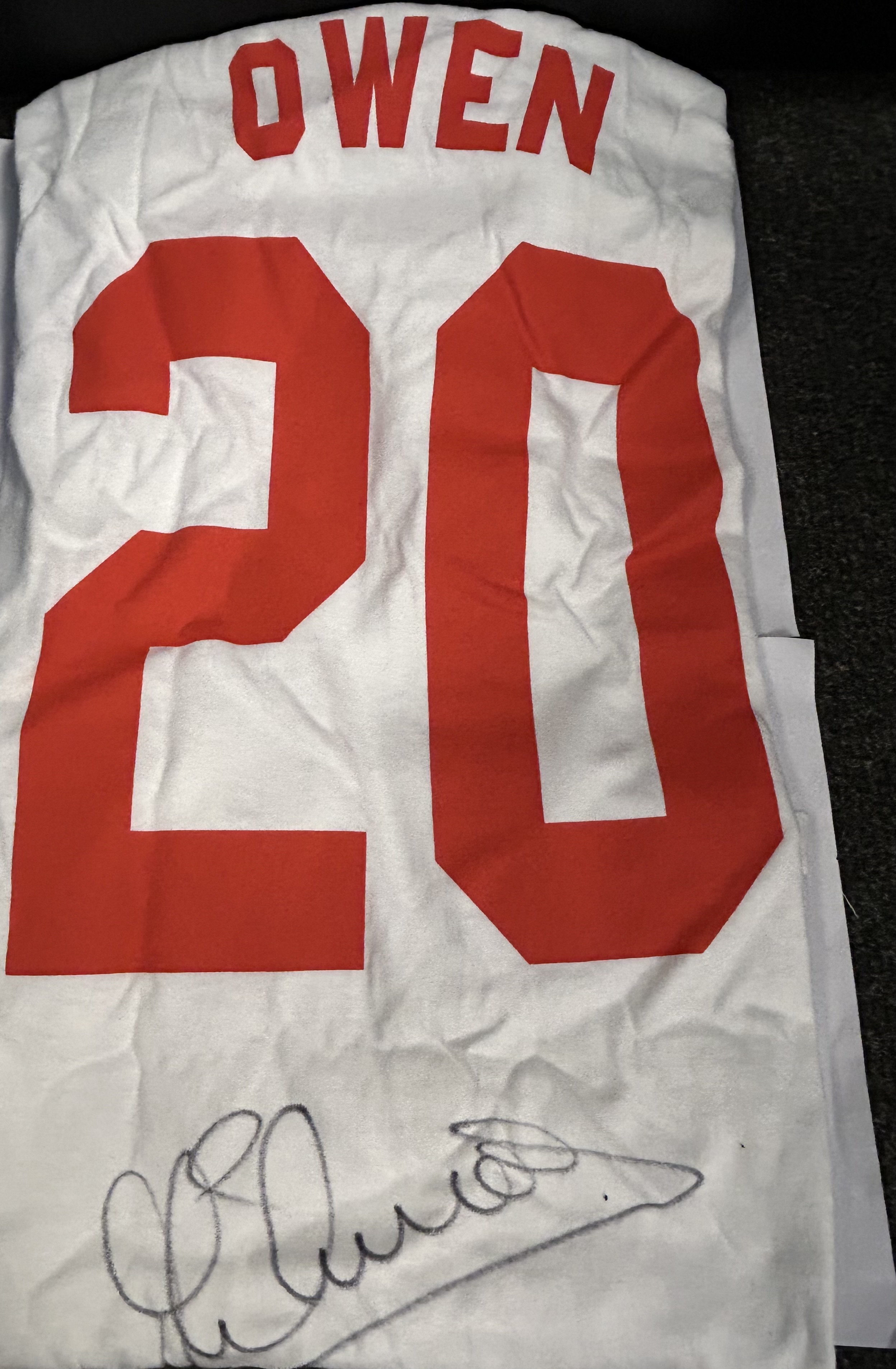 Michael Owen Signed T-shirt