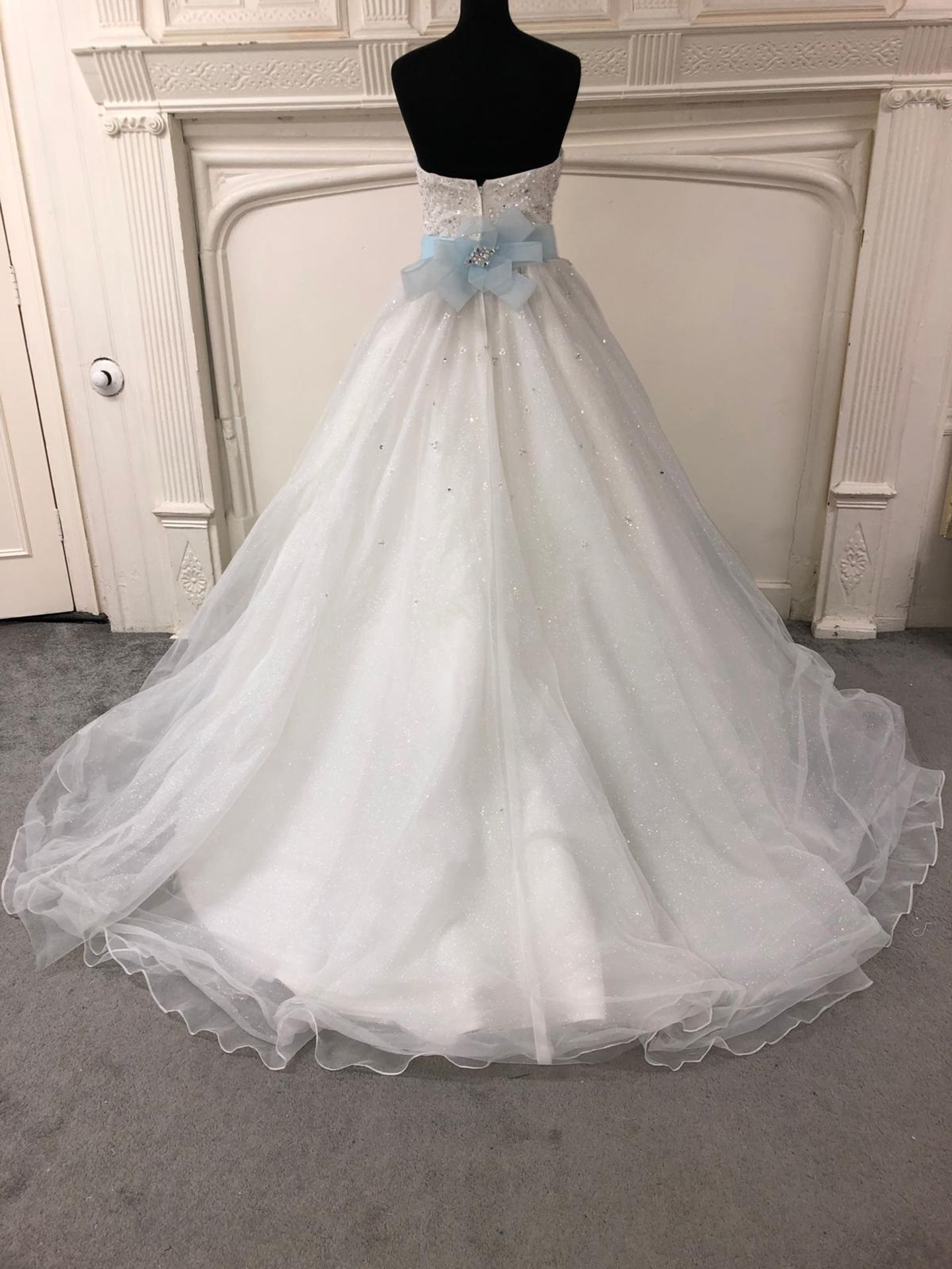 Alfred Angelo Disney Fairytale Wedding Dress Size 12-14 - Bild 2 aus 7