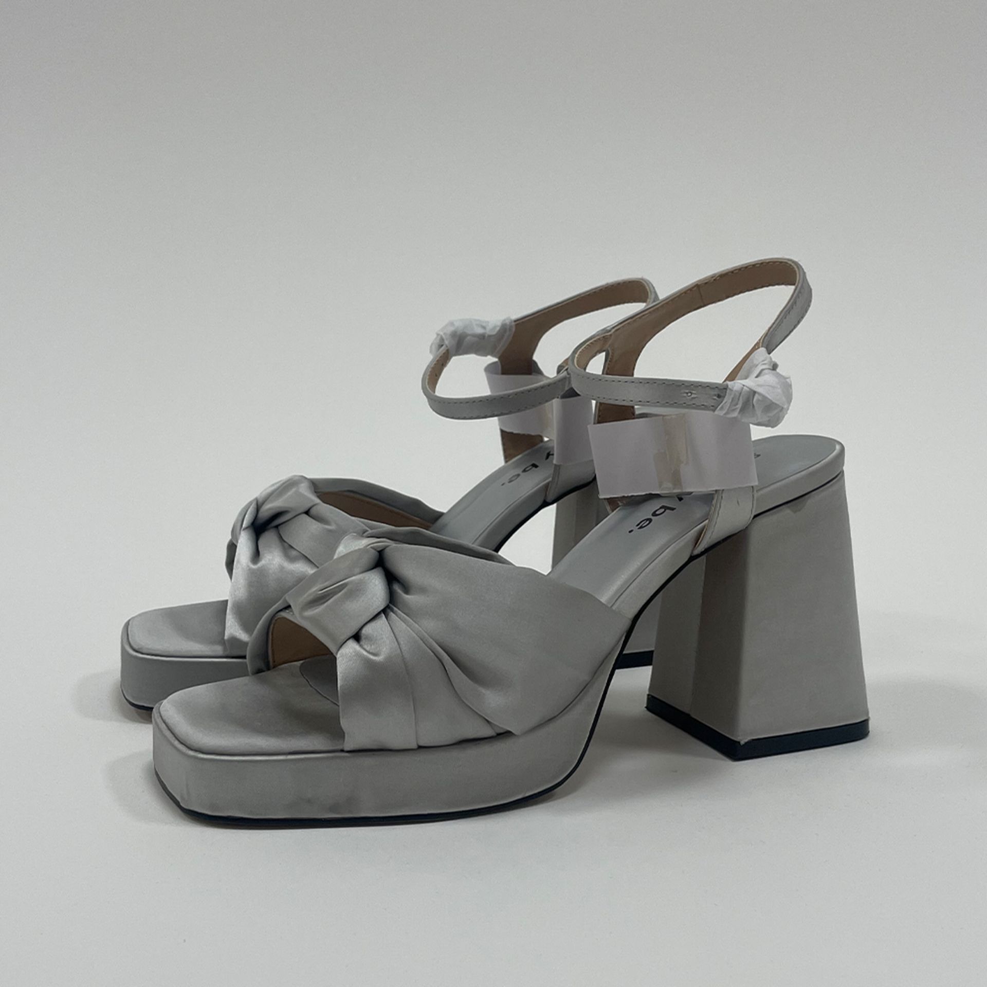Pallet of Ladies Footwear, Simply Be, New Look Etc Approx. 100 Pairs - Image 3 of 6