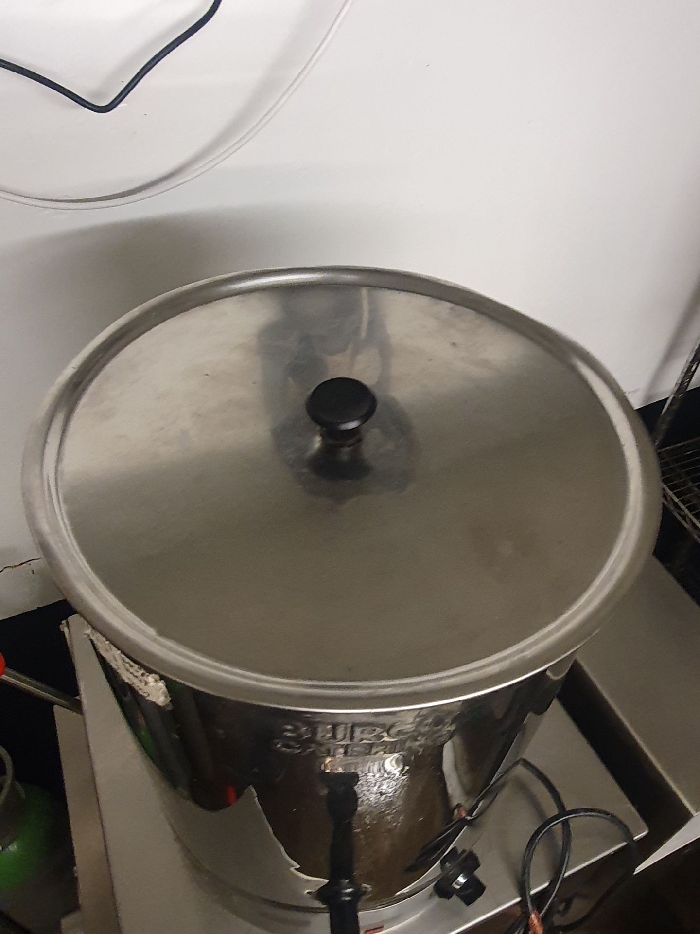 Burco hot water urn with tap - Image 4 of 5