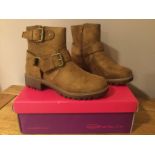 Dolcis “Davis” Ankle Boots, Size 3, Tan - New RRP £49.00