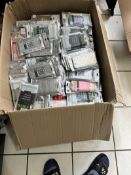 Joblot of 900+ phone cases and cable for iPhone and Samsung and other brands