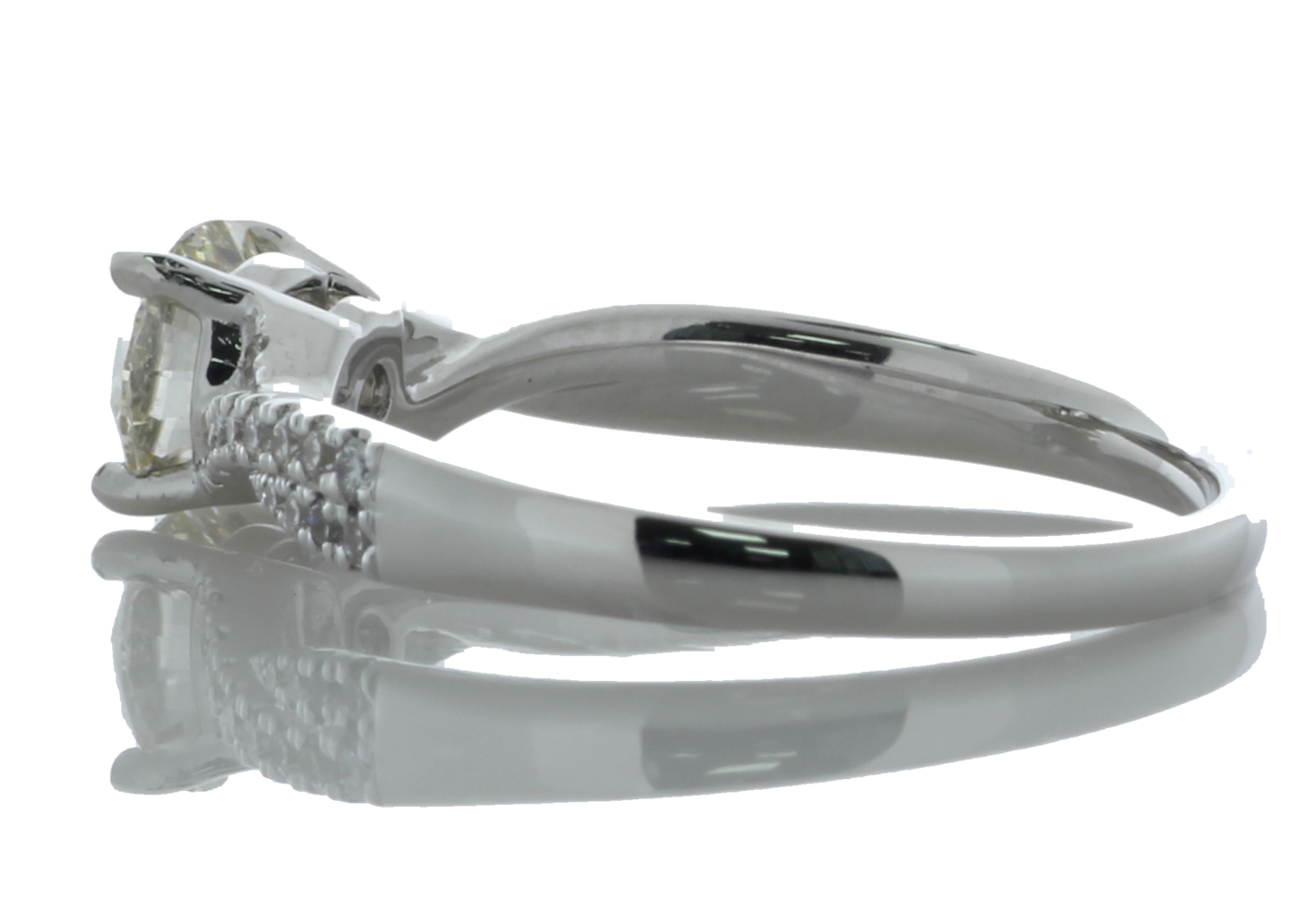 18ct White Gold Single Stone Claw Set With Stone Set Shoulders Diamond Ring (0.71) 0.87 Carats - Image 3 of 6