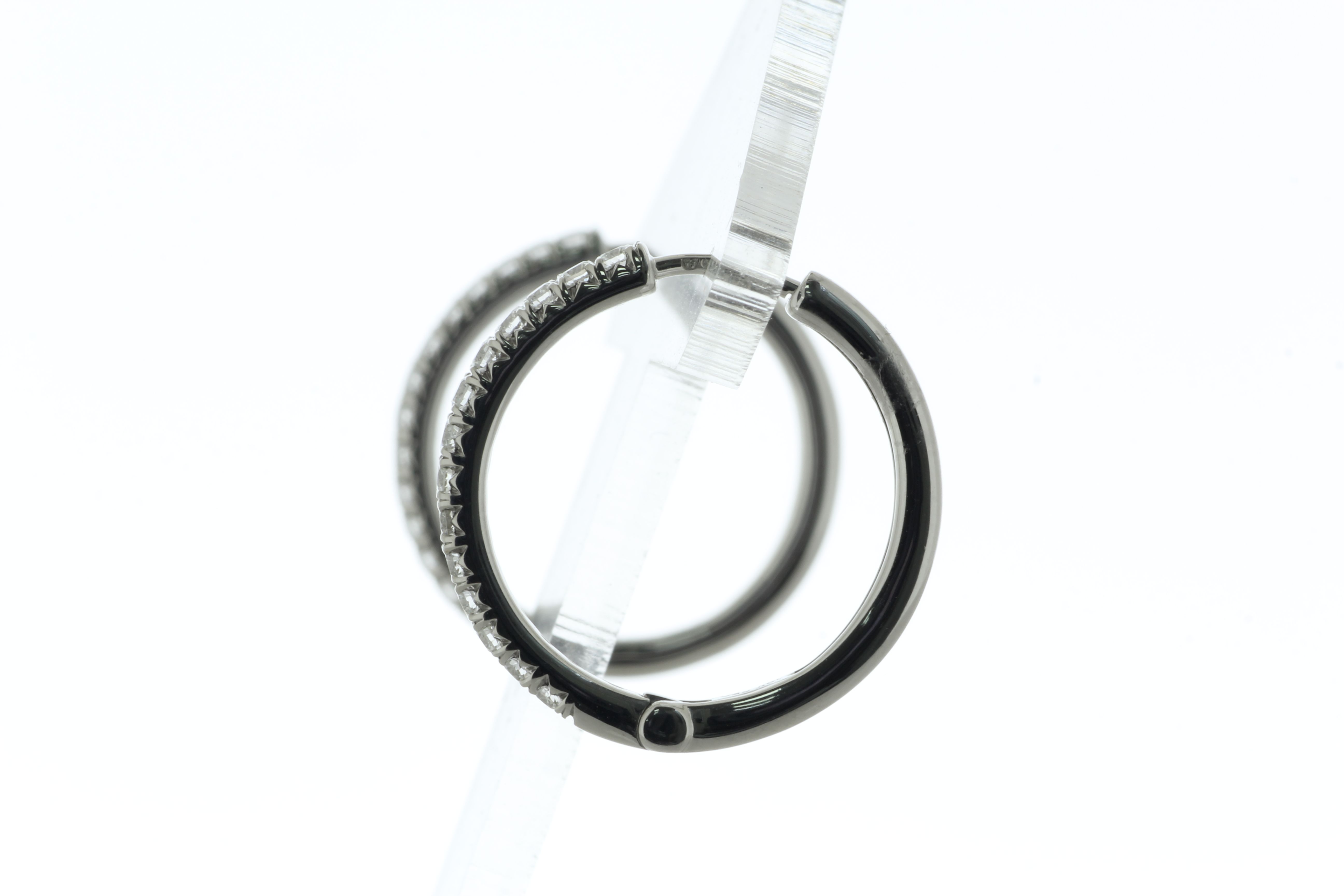 18ct White Gold Claw Set Hoop Diamond Earring 0.52 Carats - Image 3 of 5