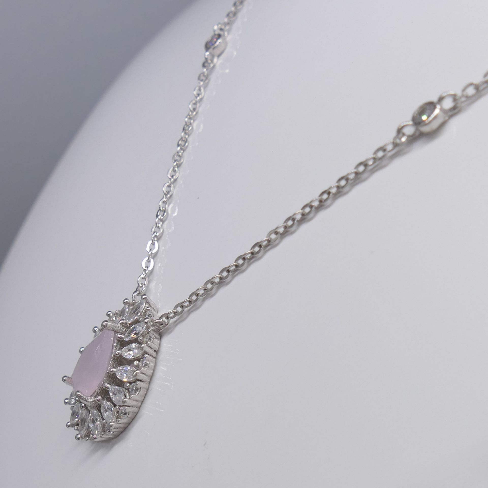 Silver Stylish Pink Rose-Coloured Gem and White Cubic Zirconia Necklace - Image 5 of 7