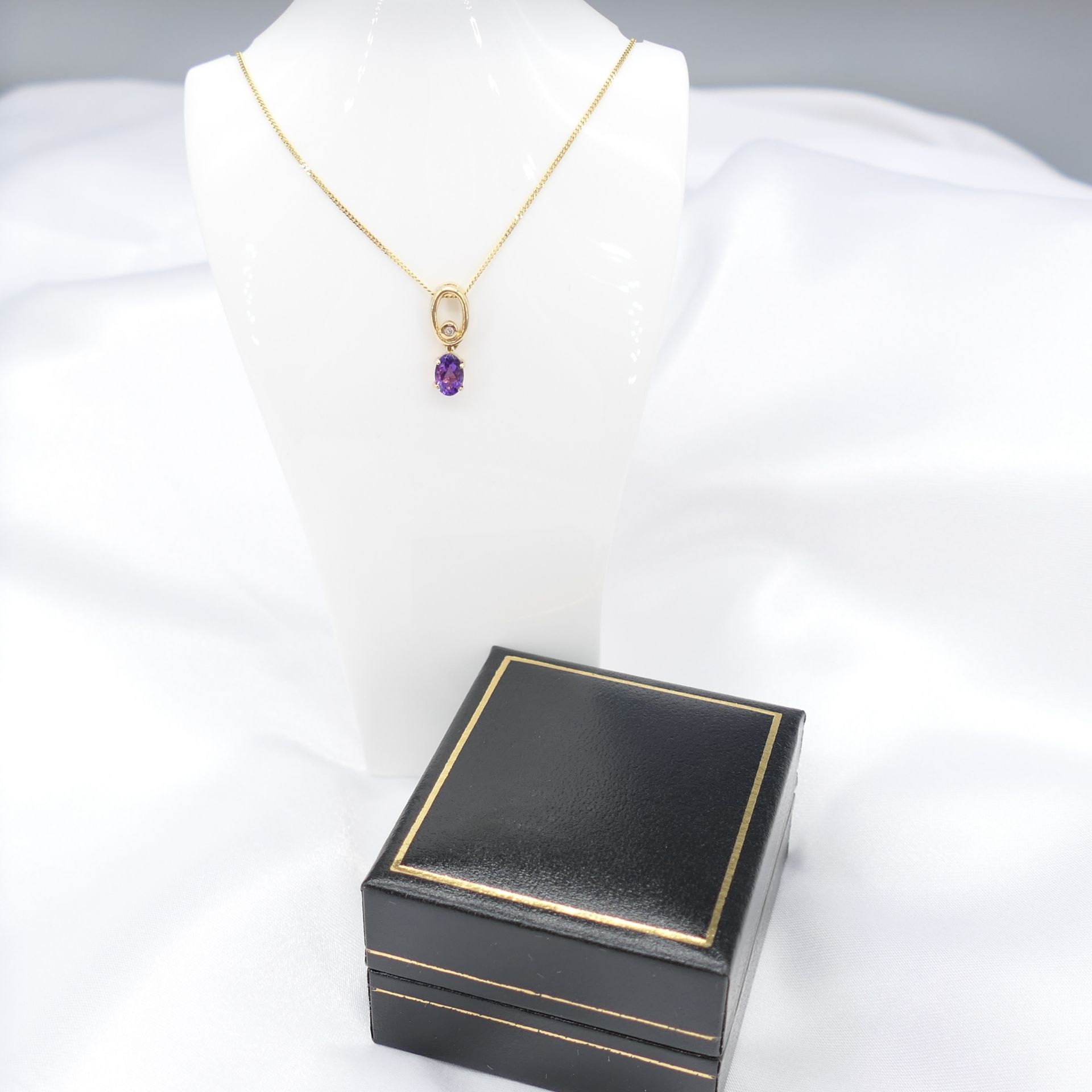 Attractive Yellow Gold Amethyst and Diamond Necklace, Supplied With A Gift Box - Image 6 of 6