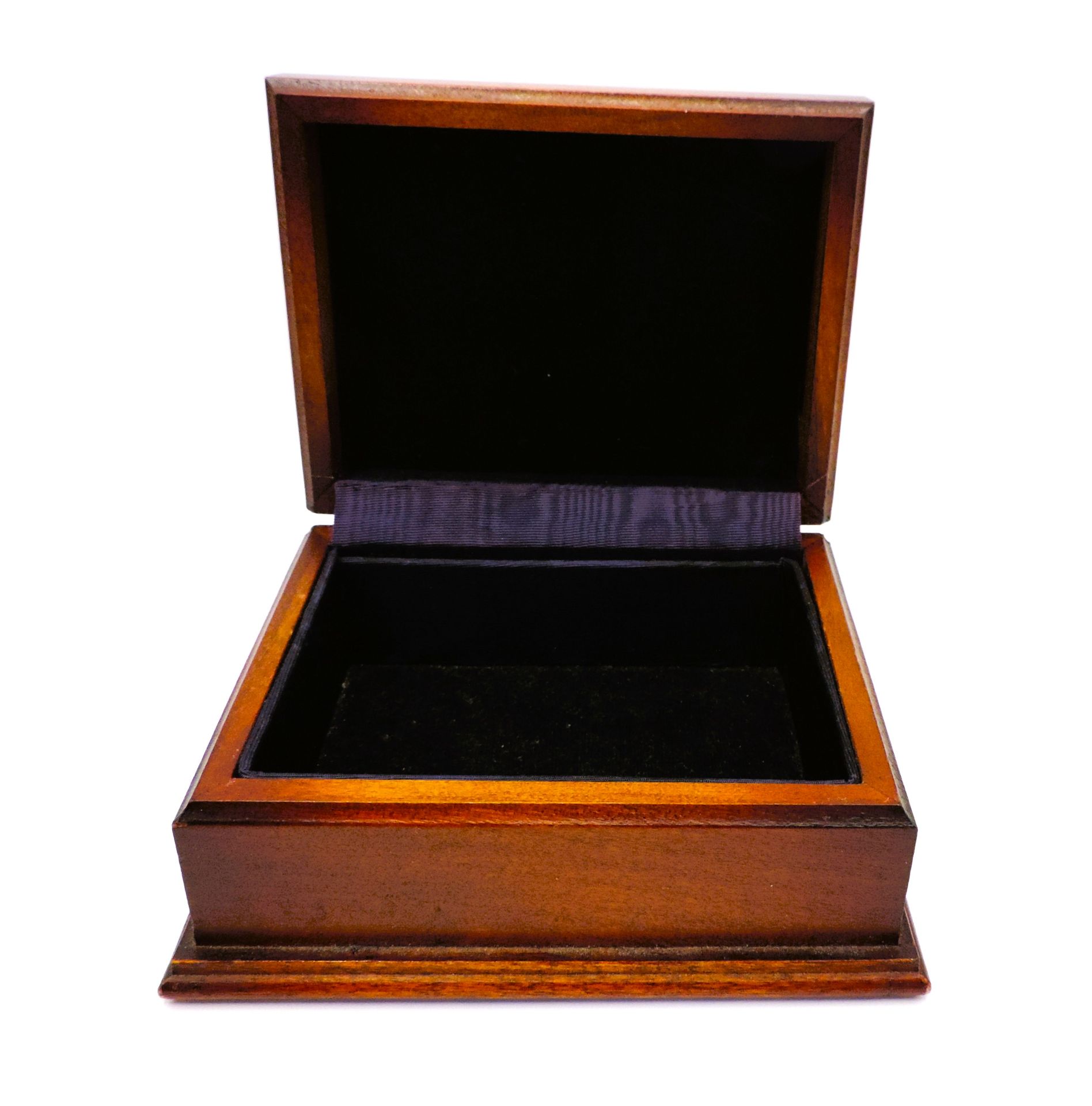 Silver Mounted Mahogany Jewellery Casket Carr's of Sheffield c.1993 - Image 4 of 7
