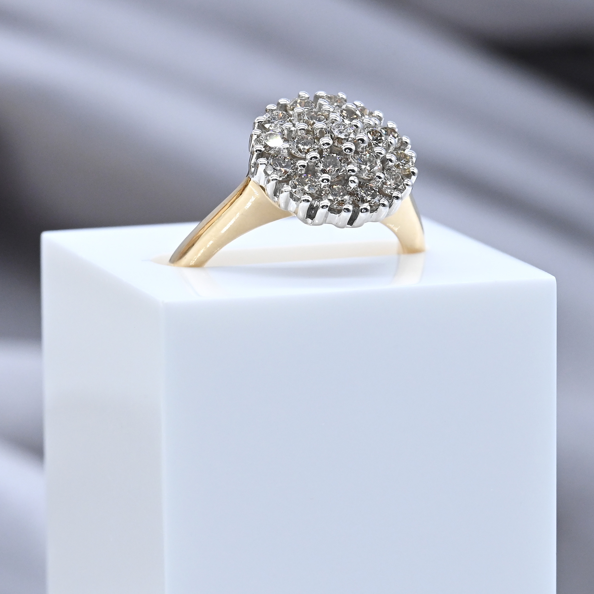 1.03 Carat Diamond Layered Cluster Ring In Yellow Gold - Image 2 of 7
