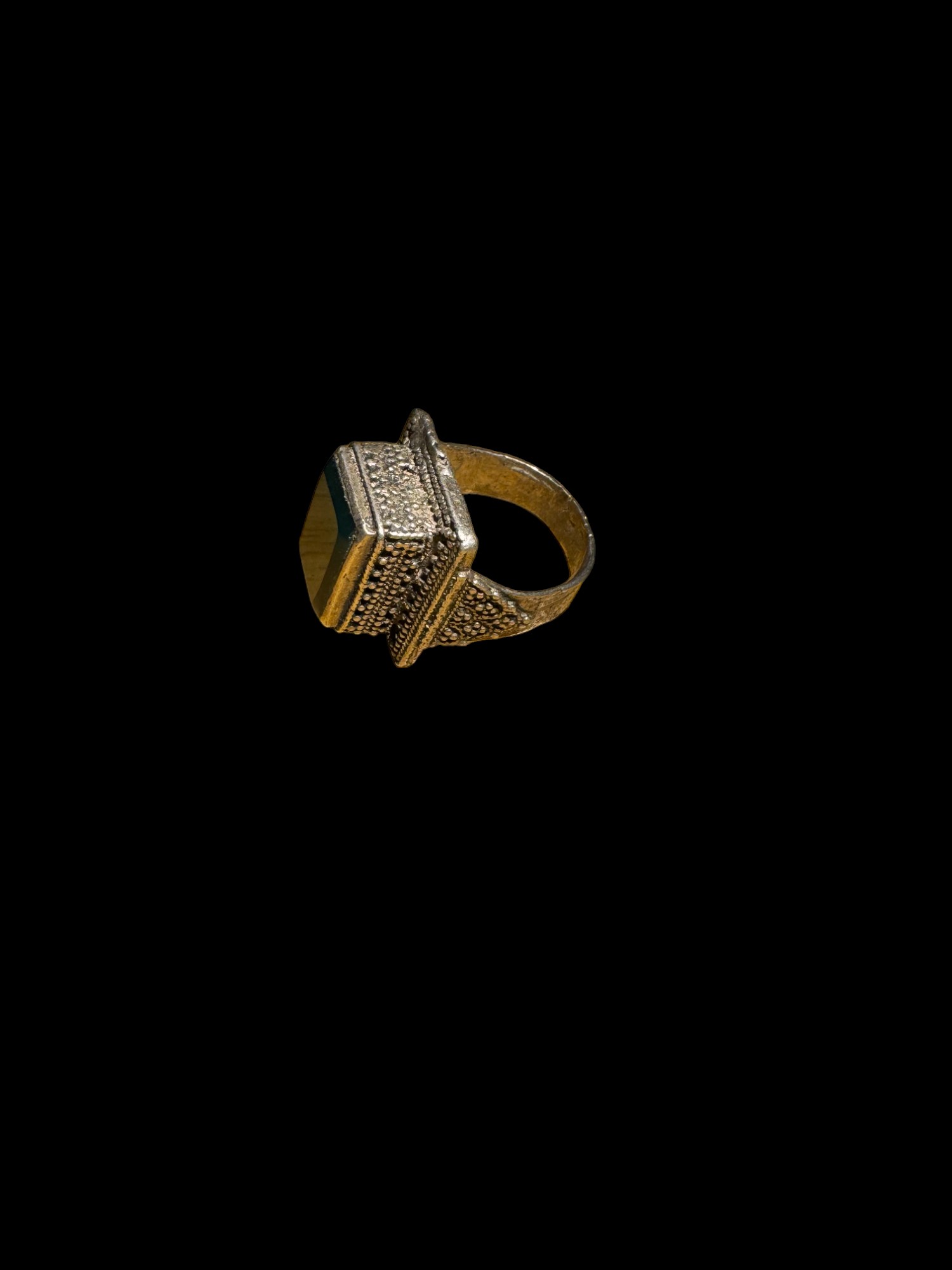 Ottoman Black Stone White Metal Ring Size S - Image 2 of 2