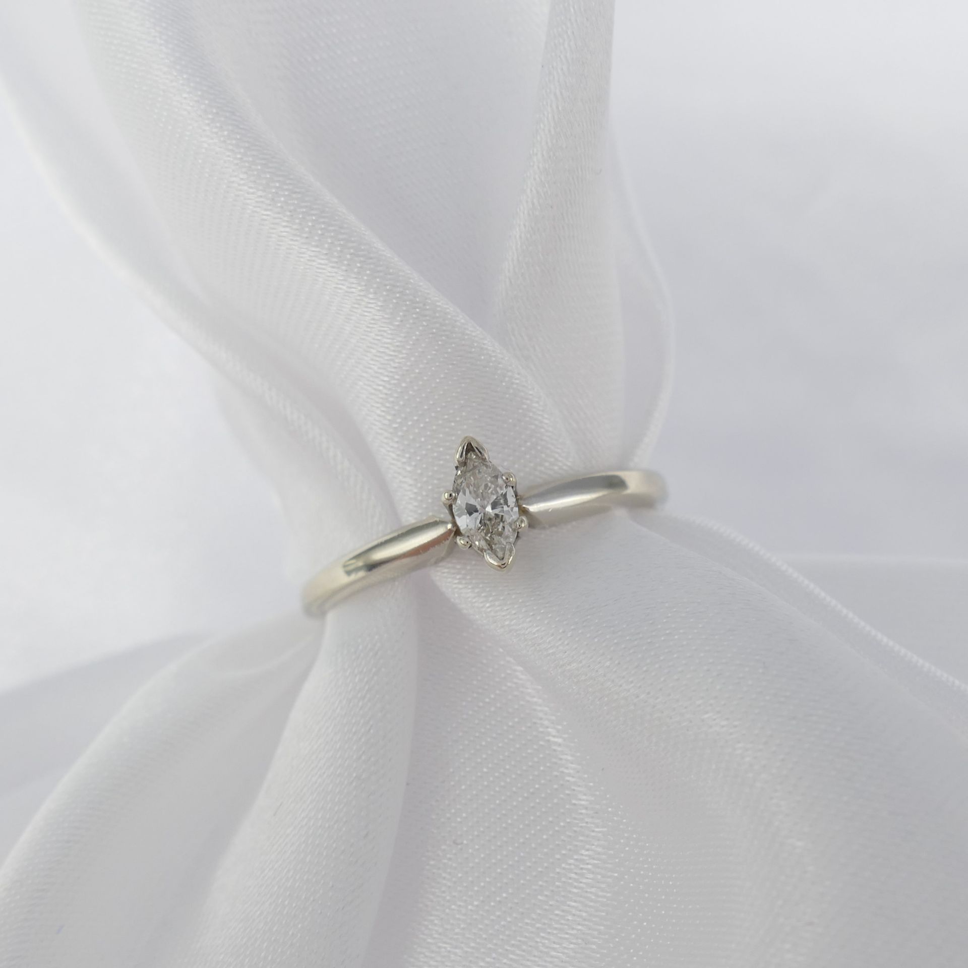 Marquise-cut Diamond Solitaire Ring In 14 Carat White Gold - Image 4 of 7