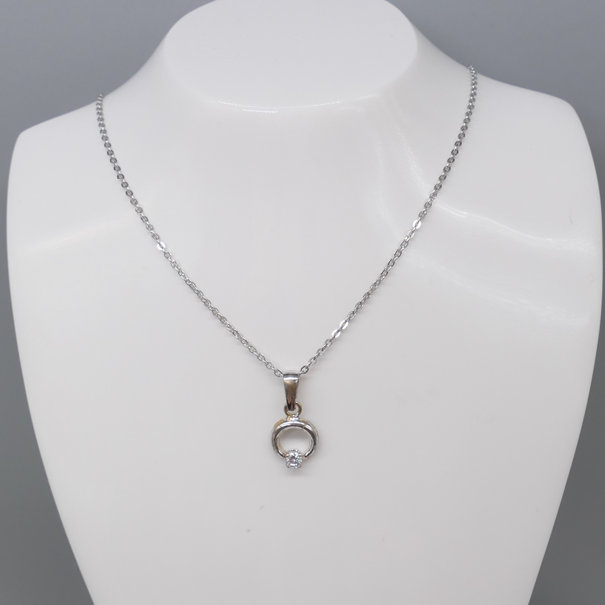 18 Carat White Gold and Silver, Cubic Zirconia-Set Pendant With Silver Chain, Boxed - Image 3 of 6