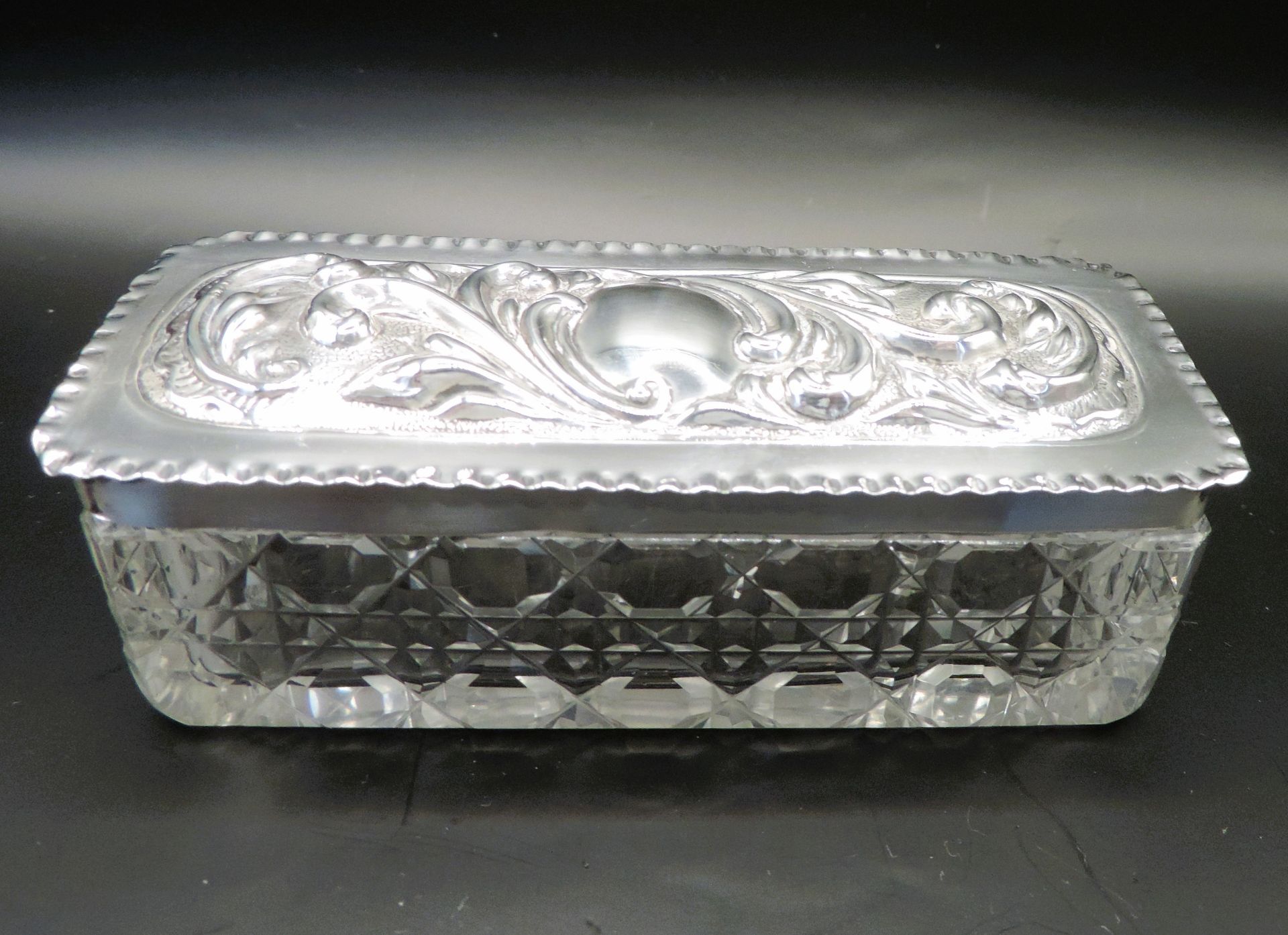 Victorian Cut Glass Sterling Silver Lid Dressing Table Box Birmingham 1903 - Image 2 of 7