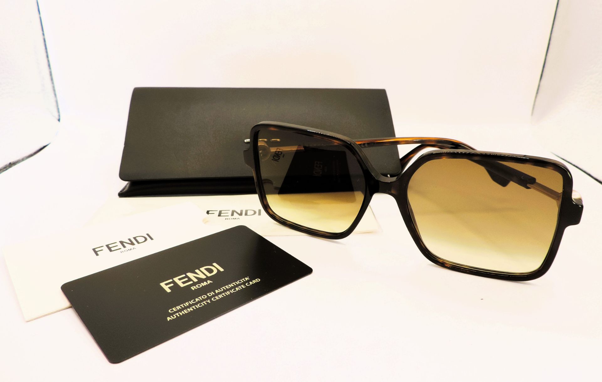 Fendi Tortoiseshell Framed Sunglasses FF0411/S New With Case