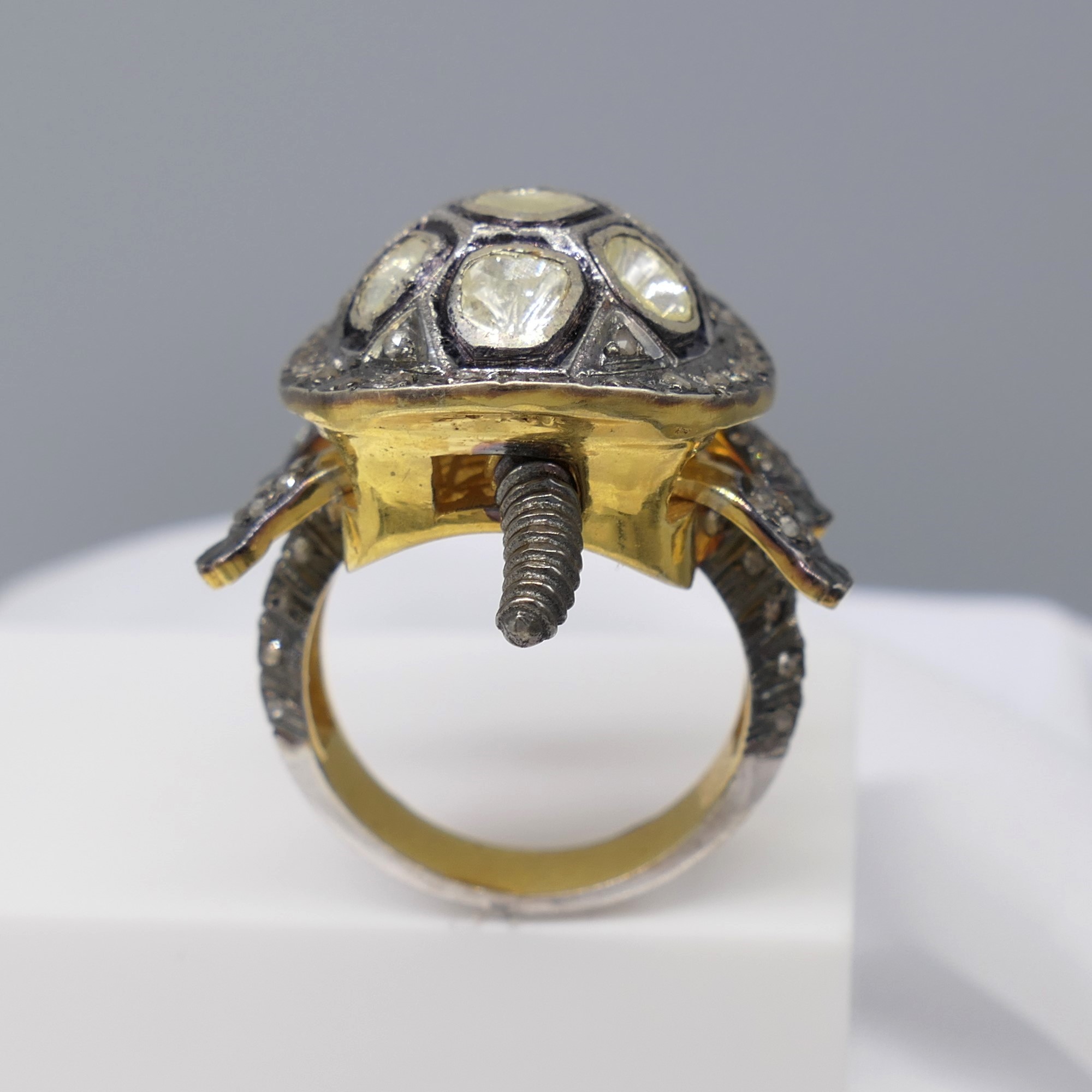 Distinctive 1.30 Carat Diamond and Ruby Tortoise Ring With Movable Body Parts - Image 6 of 6