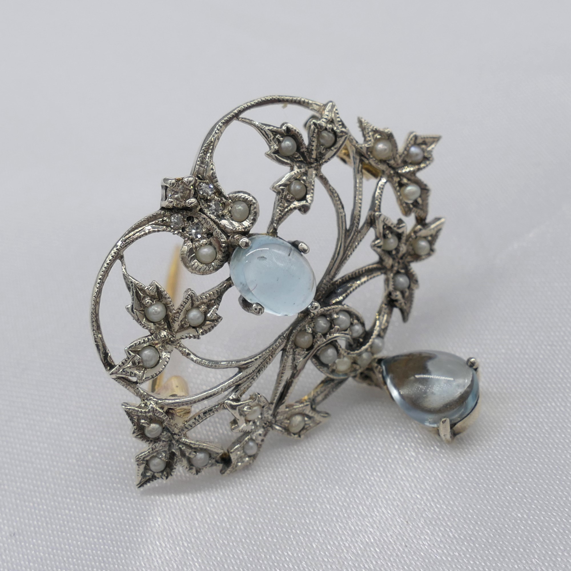 Edwardian-Style Topaz and Diamond Brooch With 2 Piece Gift Box - Image 7 of 7