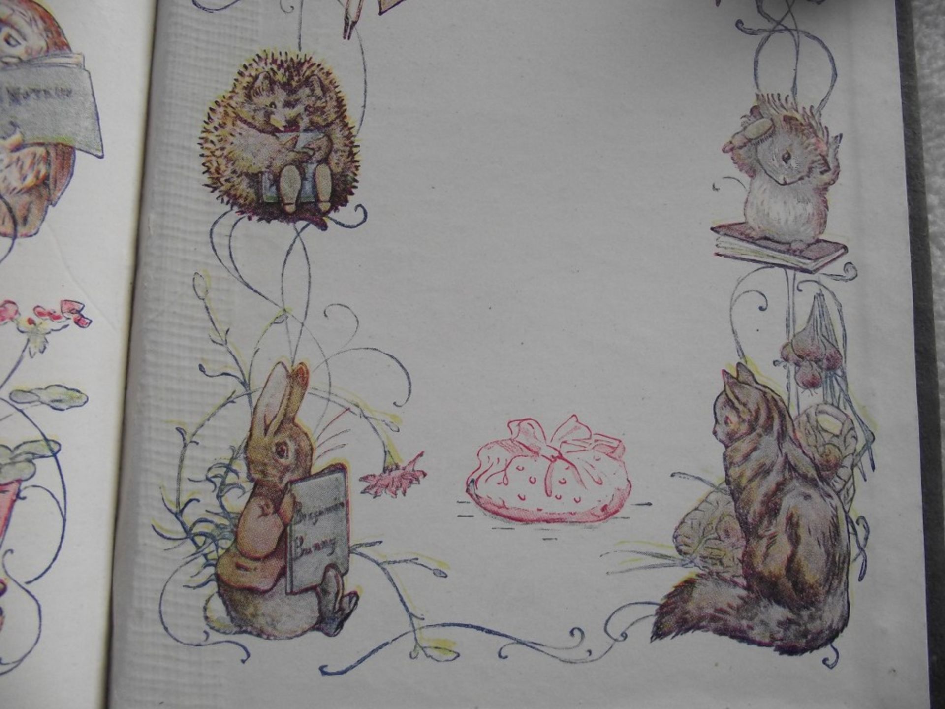 The Tale of Squirrel Nutkin By Beatrix Potter - Frederick Warne and Co. - Ca. 1904 - Image 18 of 27