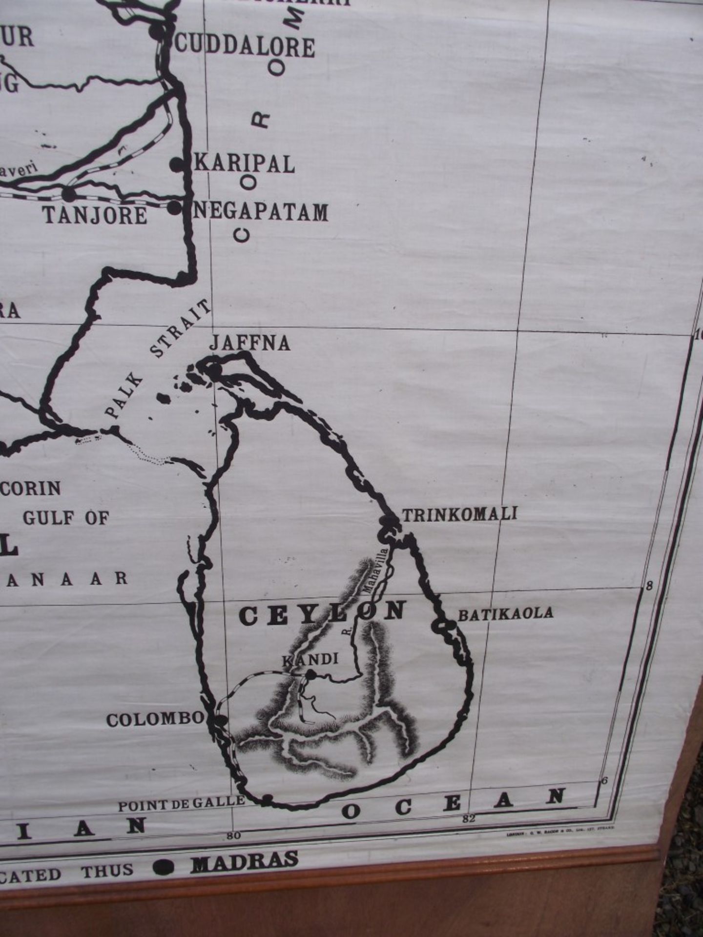 Rare - South India Cloth Map - G.W. Bacon & Co. - Showing LMS Stations - Circa 1900 - Image 4 of 10