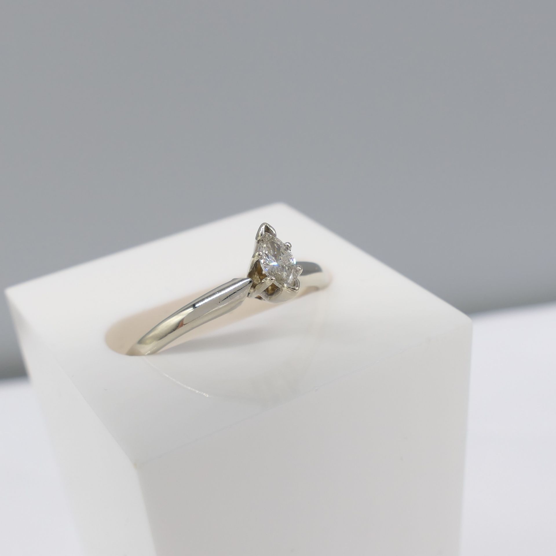 Marquise-cut Diamond Solitaire Ring In 14 Carat White Gold - Image 7 of 7