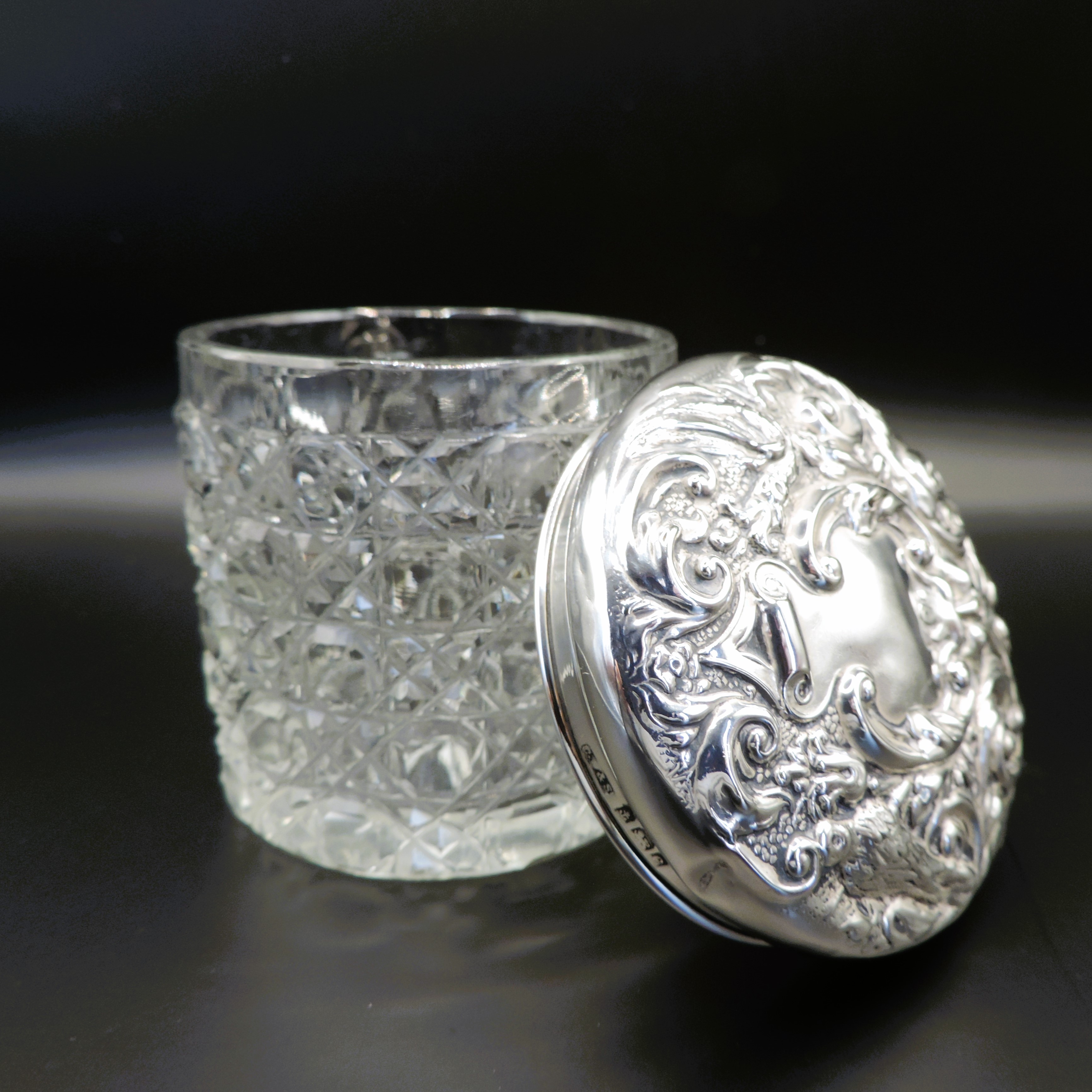 Victorian Cut Glass Sterling Silver Lid Dressing Table Vanity Jar Birmingham 1902 - Image 3 of 8