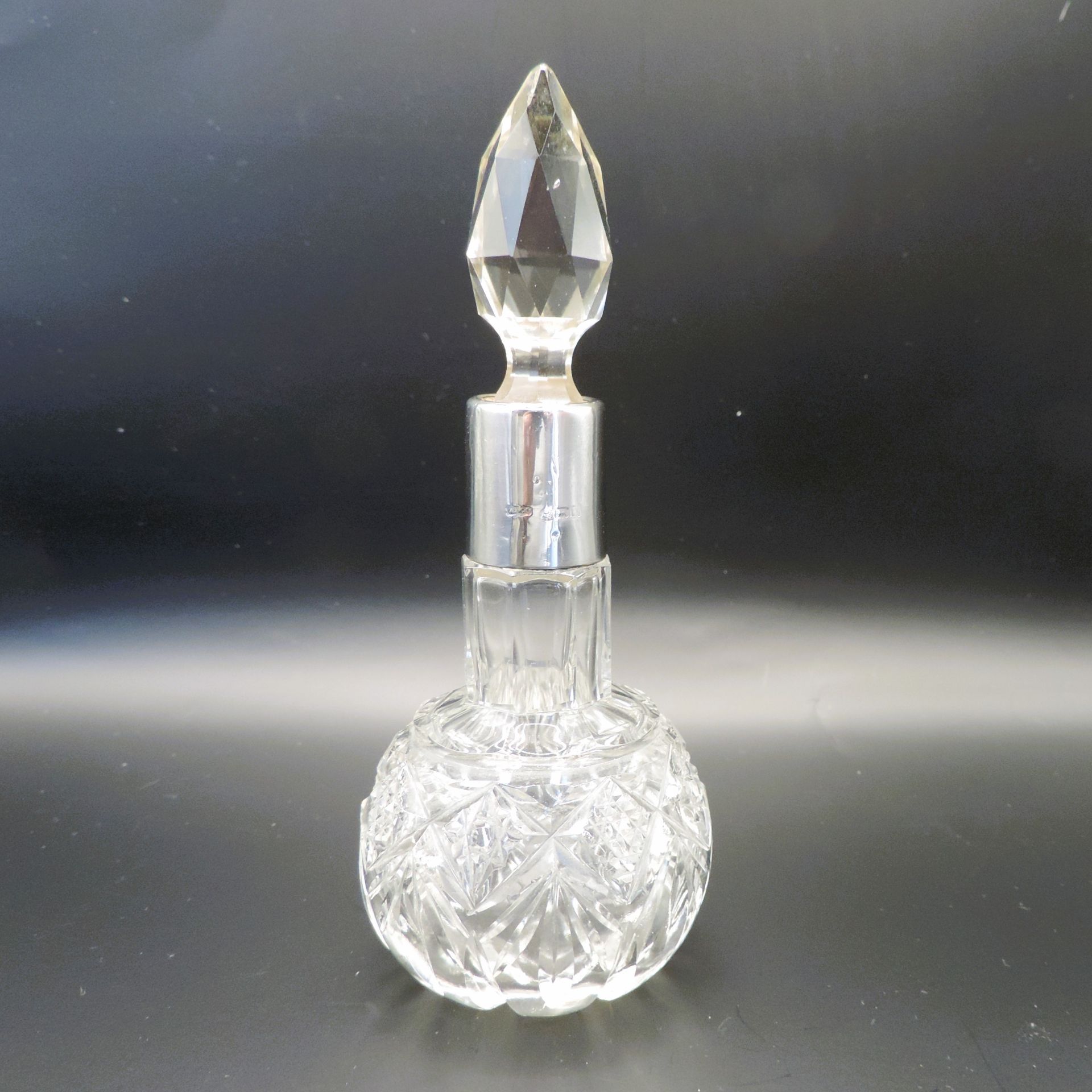 Antique Victorian Cut Glass Perfume Bottle Sterling Silver Collar Birmingham 1897 - Image 4 of 4