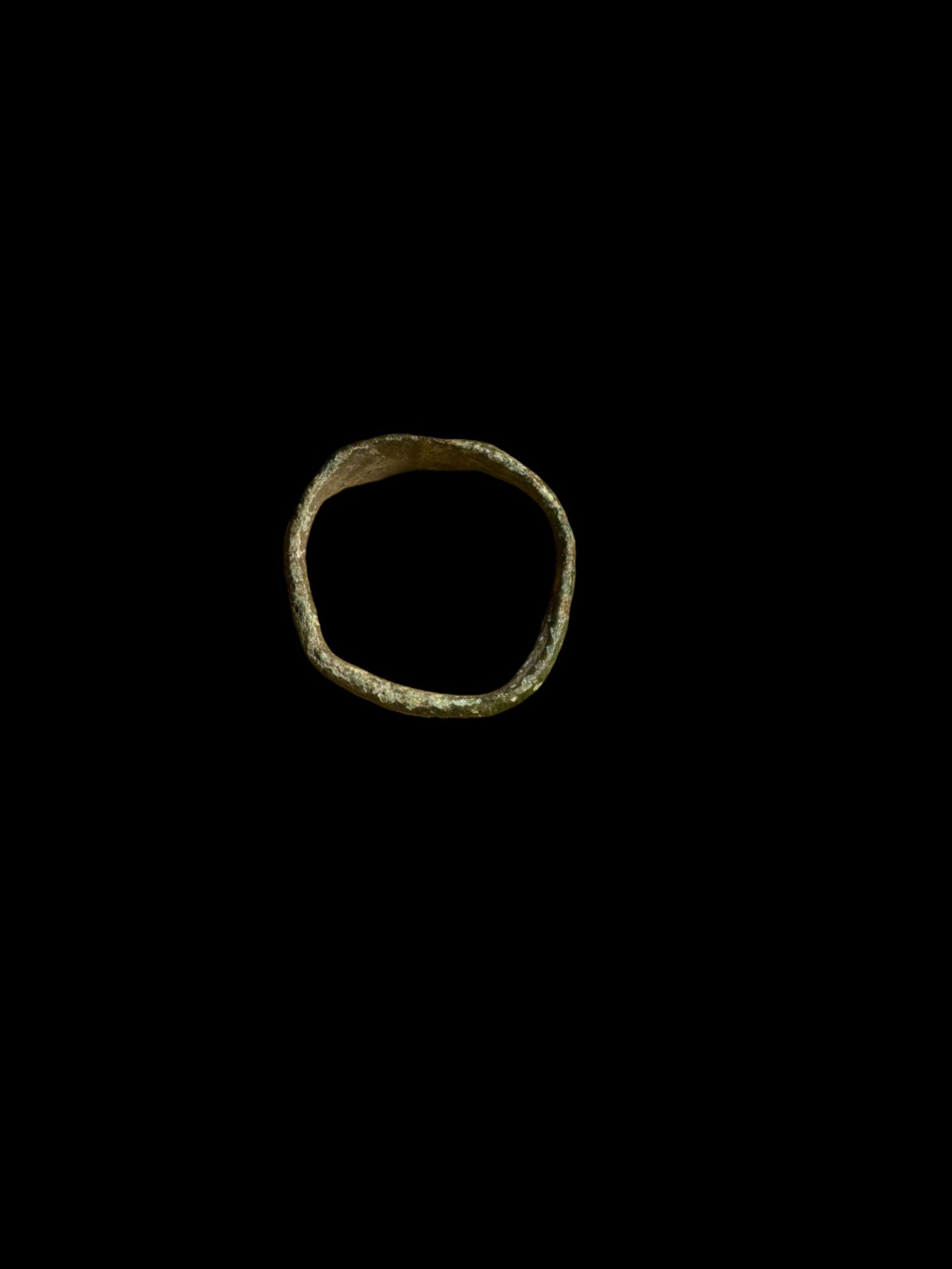 Antiquities: Anglo Saxon Copper Ring (£6 UK £13 International Post) - Image 2 of 2