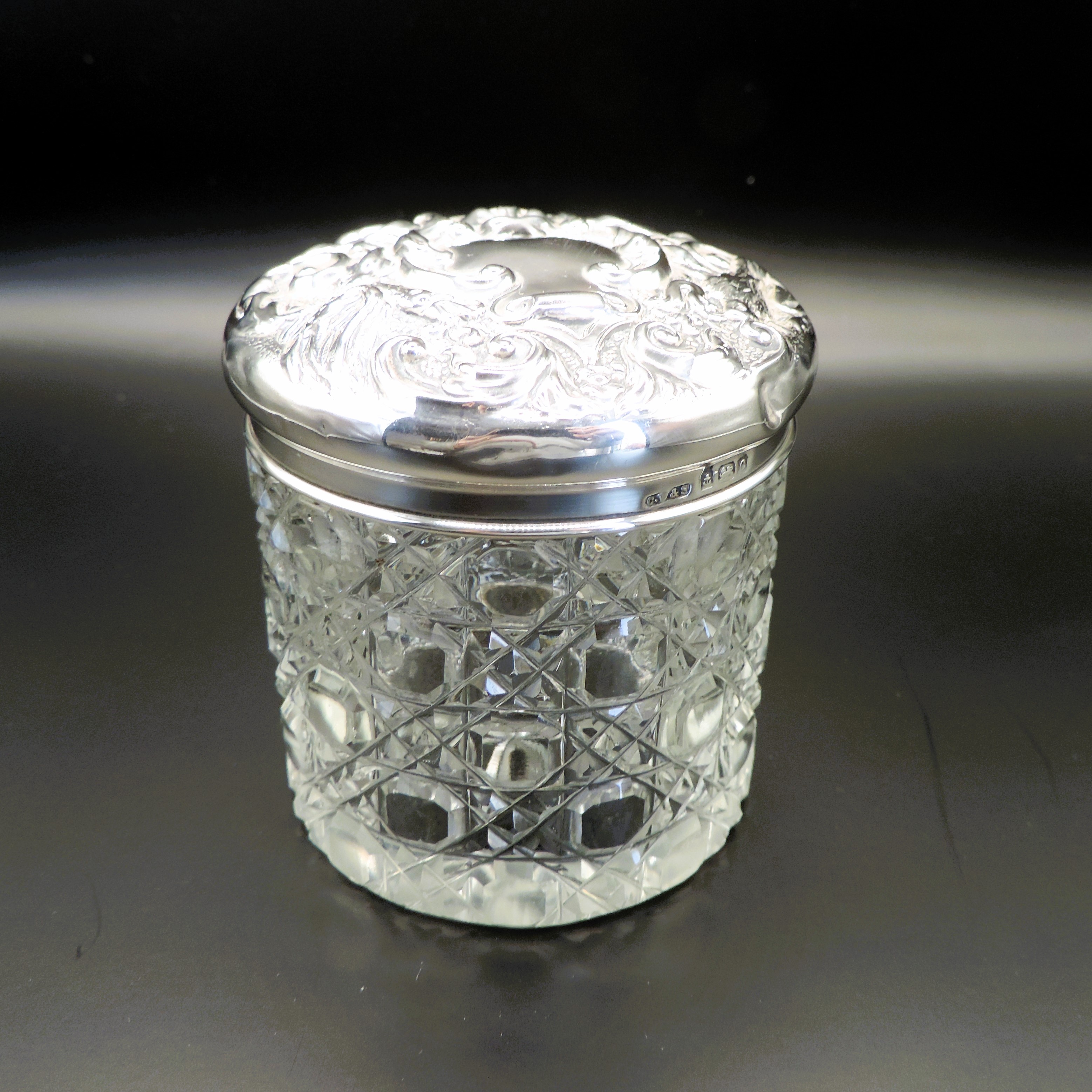 Victorian Cut Glass Sterling Silver Lid Dressing Table Vanity Jar Birmingham 1902 - Image 2 of 8