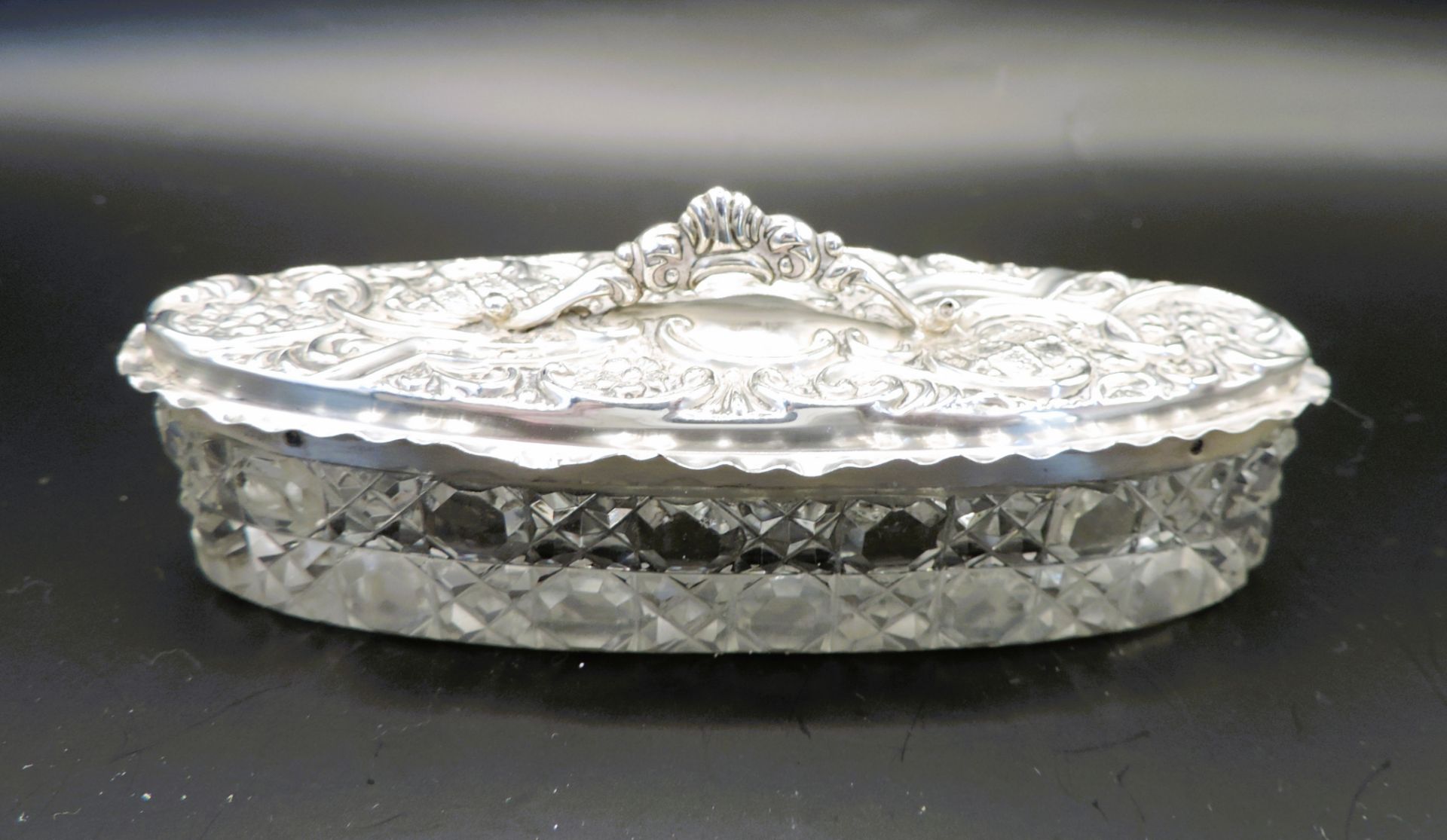 Victorian Cut Glass Sterling Silver Lidded Vanity Box Birmingham 1904 - Image 5 of 7