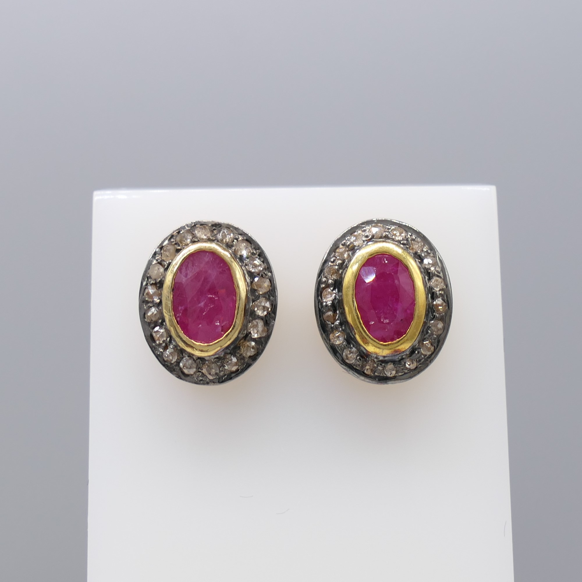 Hand-Made Ruby and Diamond Ear Studs In Silver Gilt, Boxed - Image 5 of 7