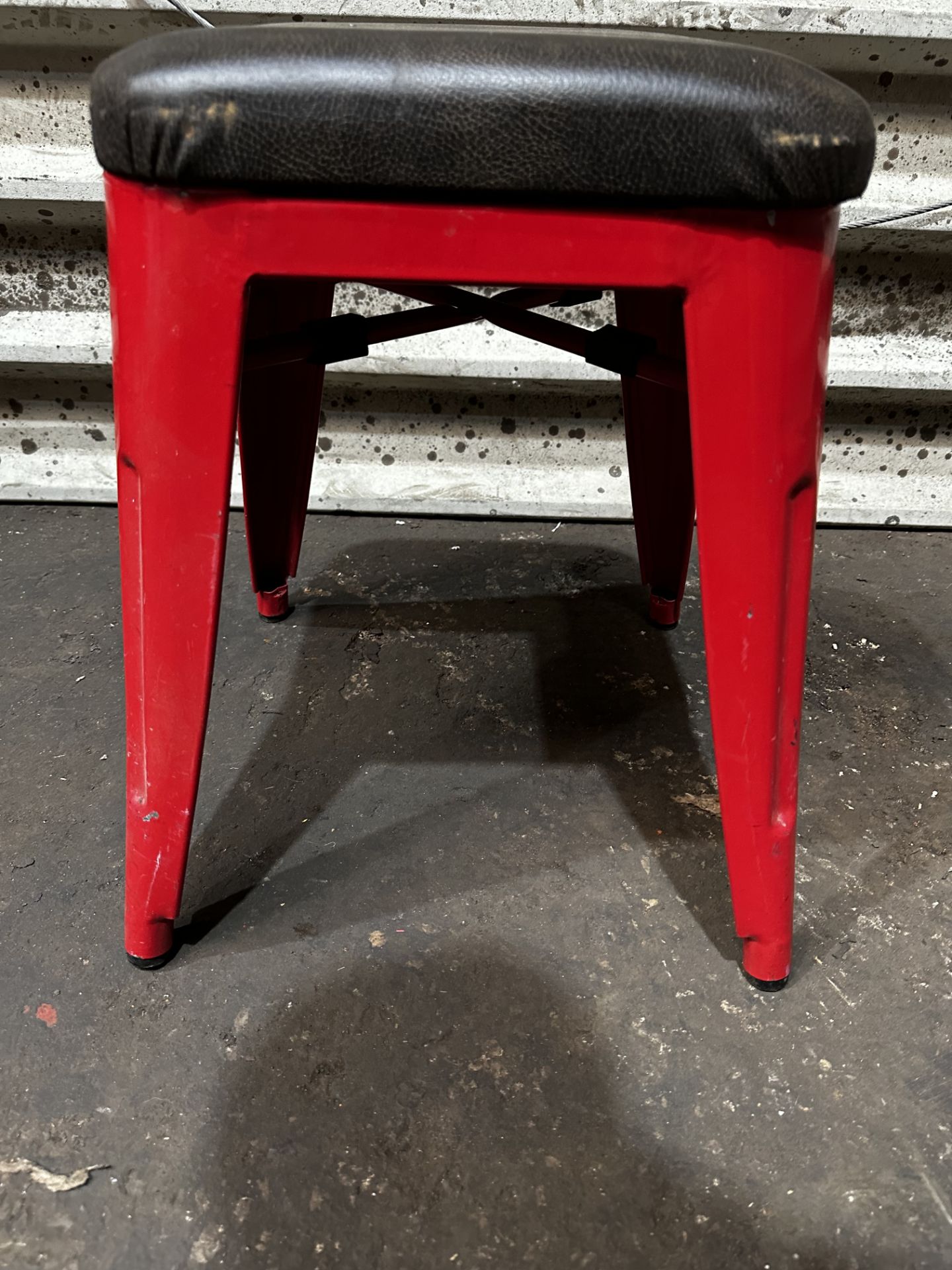 2 x Metal Stool With Upholstered Leather Seat (47*33*33cm) - Image 4 of 4