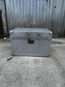 Retro Decorative Metal Trunk/Flight Case - Approx. RRP £100