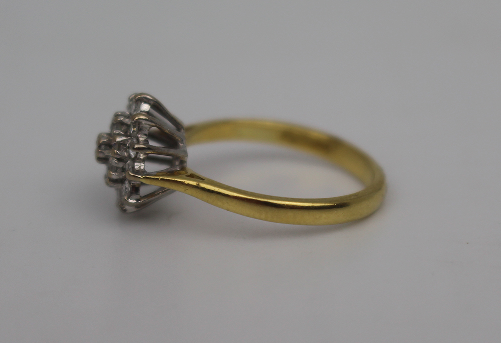 Diamond Cluster Ring - Image 4 of 7