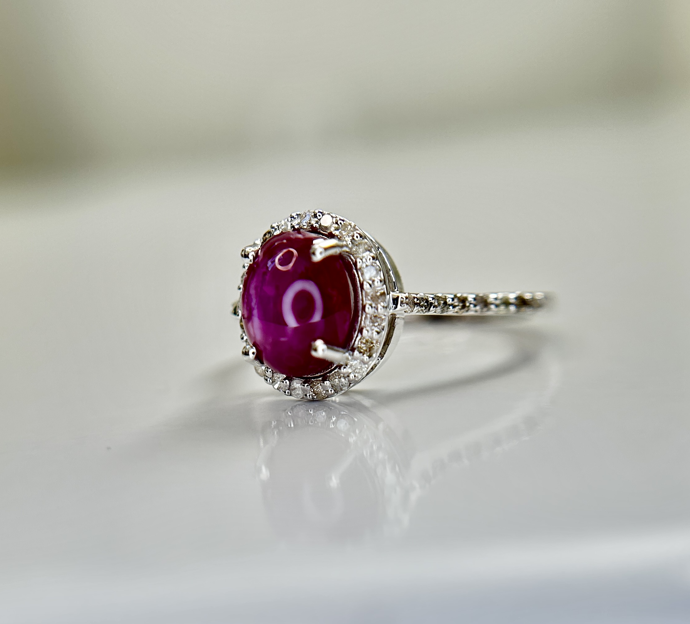 Natural Star Ruby Ring 2.71ct With Natural Diamonds & 18k Gold - Image 6 of 9