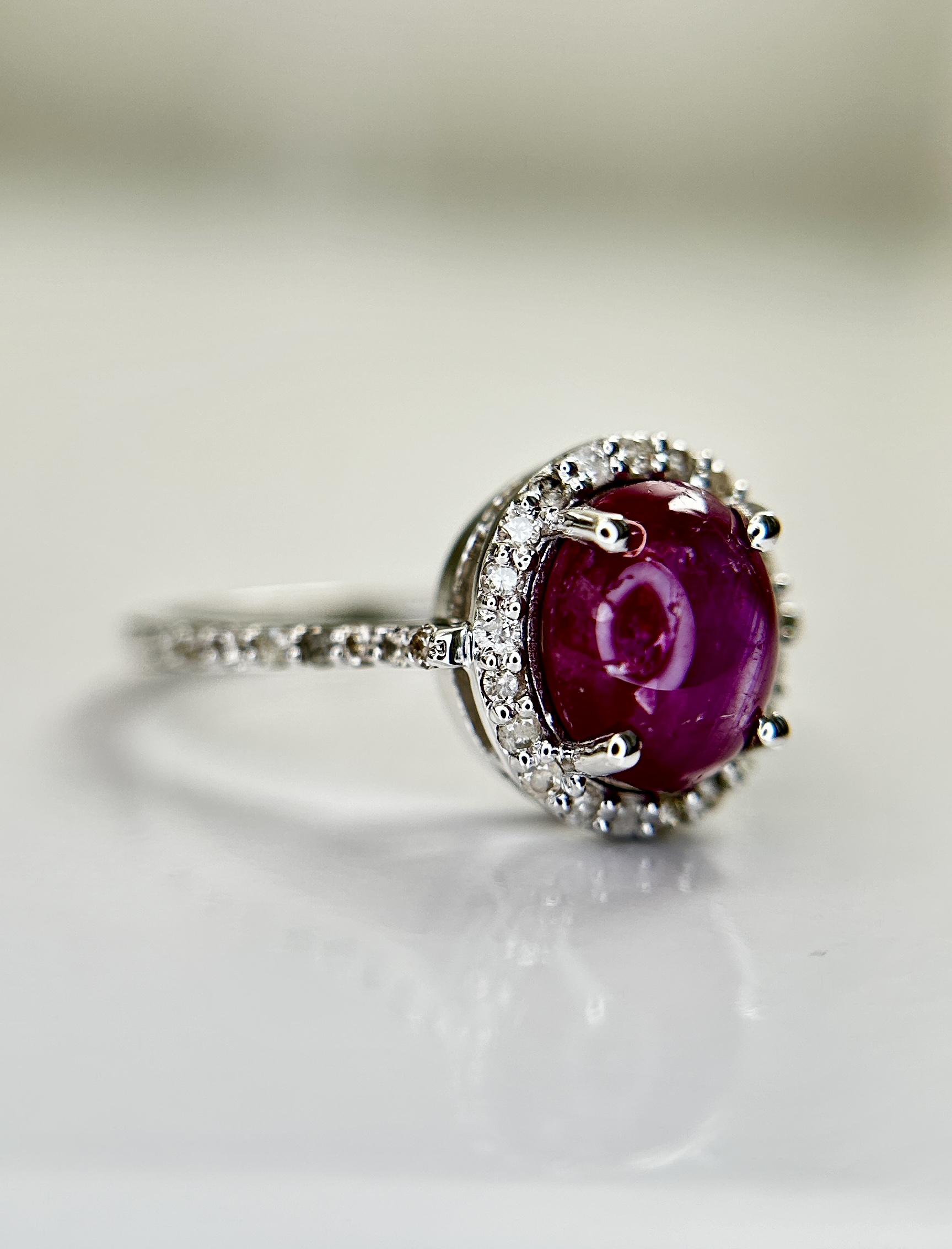 Natural Star Ruby Ring 2.71ct With Natural Diamonds & 18k Gold - Image 5 of 9