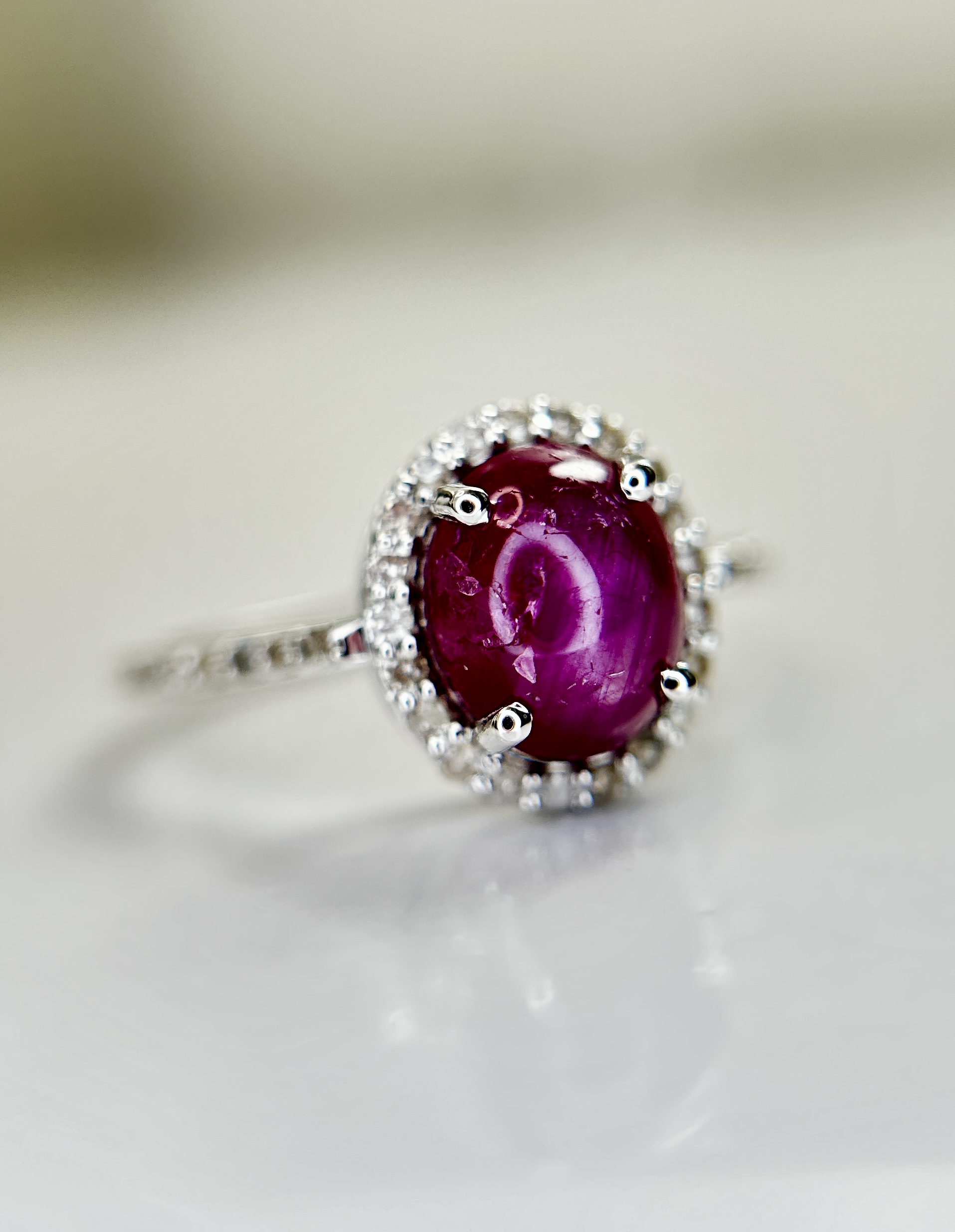 Natural Star Ruby Ring 2.71ct With Natural Diamonds & 18k Gold - Image 7 of 9