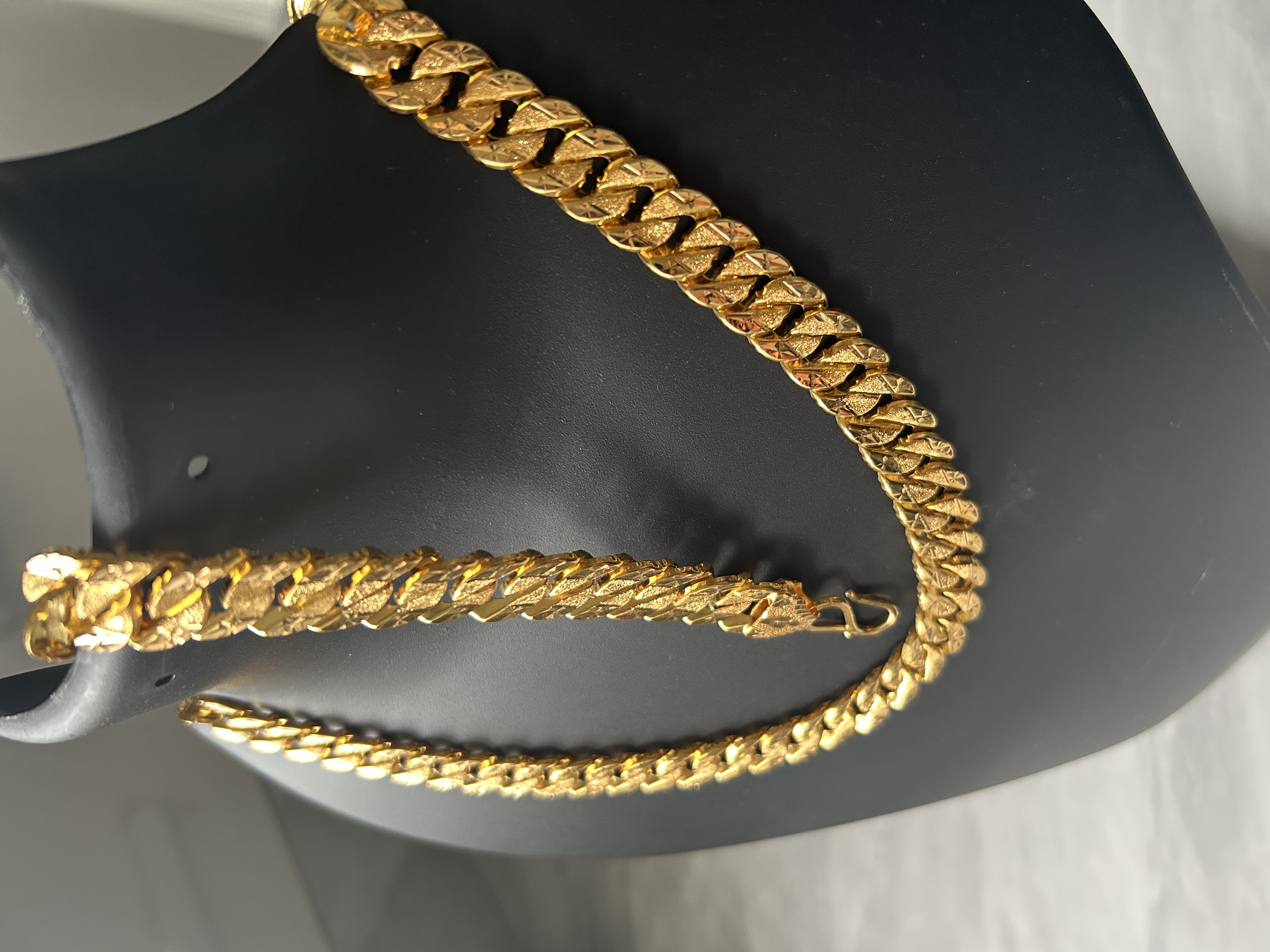 Men’s Gold Chain and Bracelet 22k Gold - Image 3 of 5