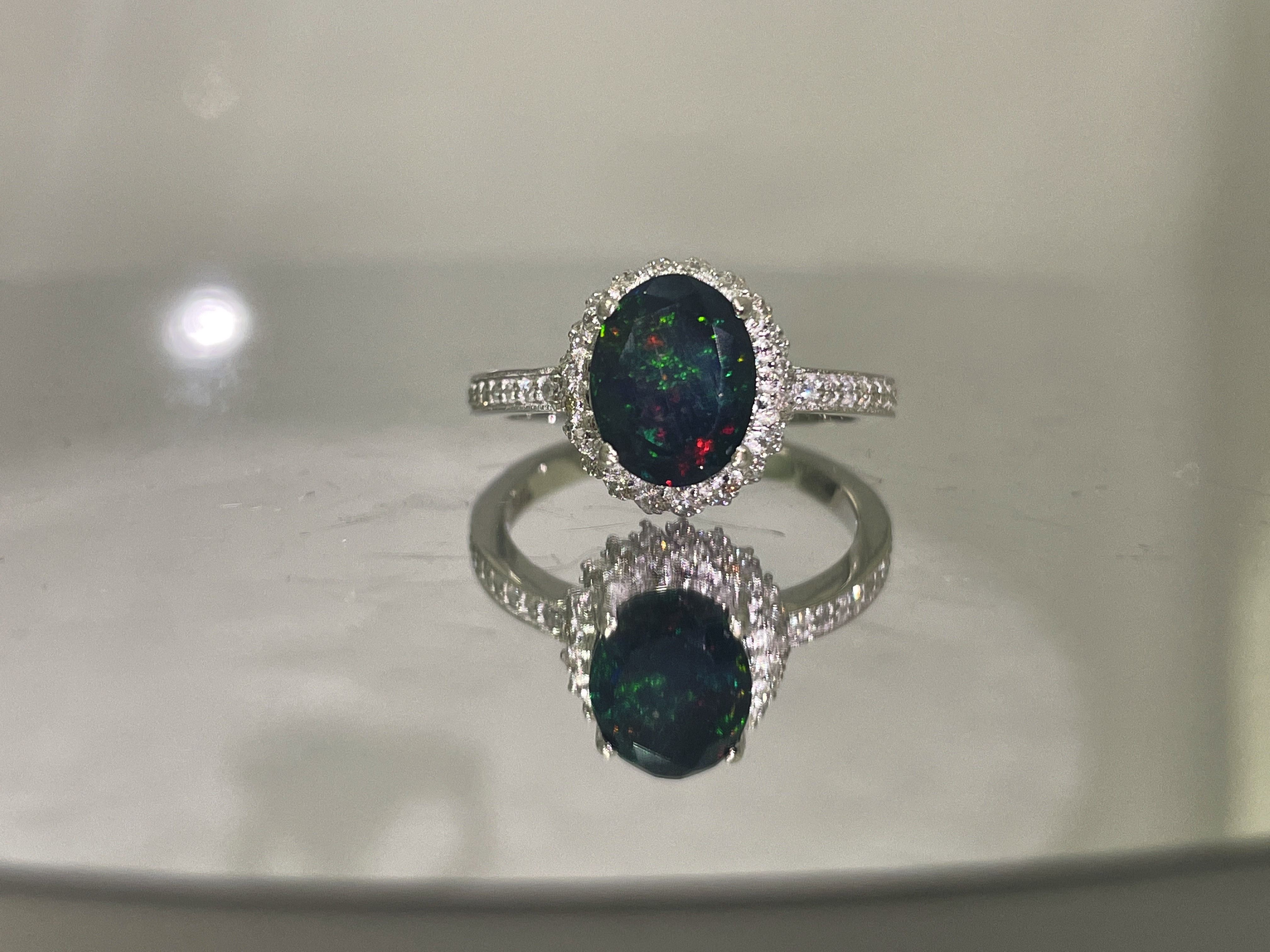 Beautiful Natural Black Opal Ring With Natural Diamond & 18k Gold - Image 8 of 12