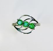 Beautiful Natural Emerald Ring With Natural Diamonds & Platinum 950