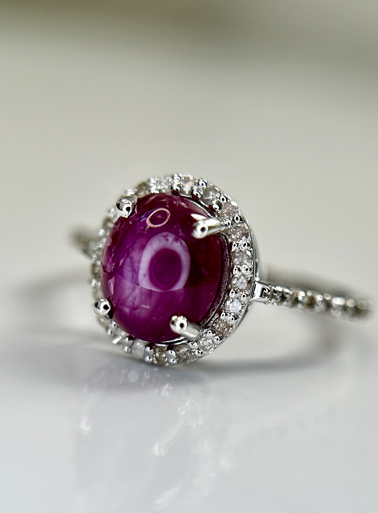 Natural Star Ruby Ring 2.71ct With Natural Diamonds & 18k Gold - Image 4 of 9