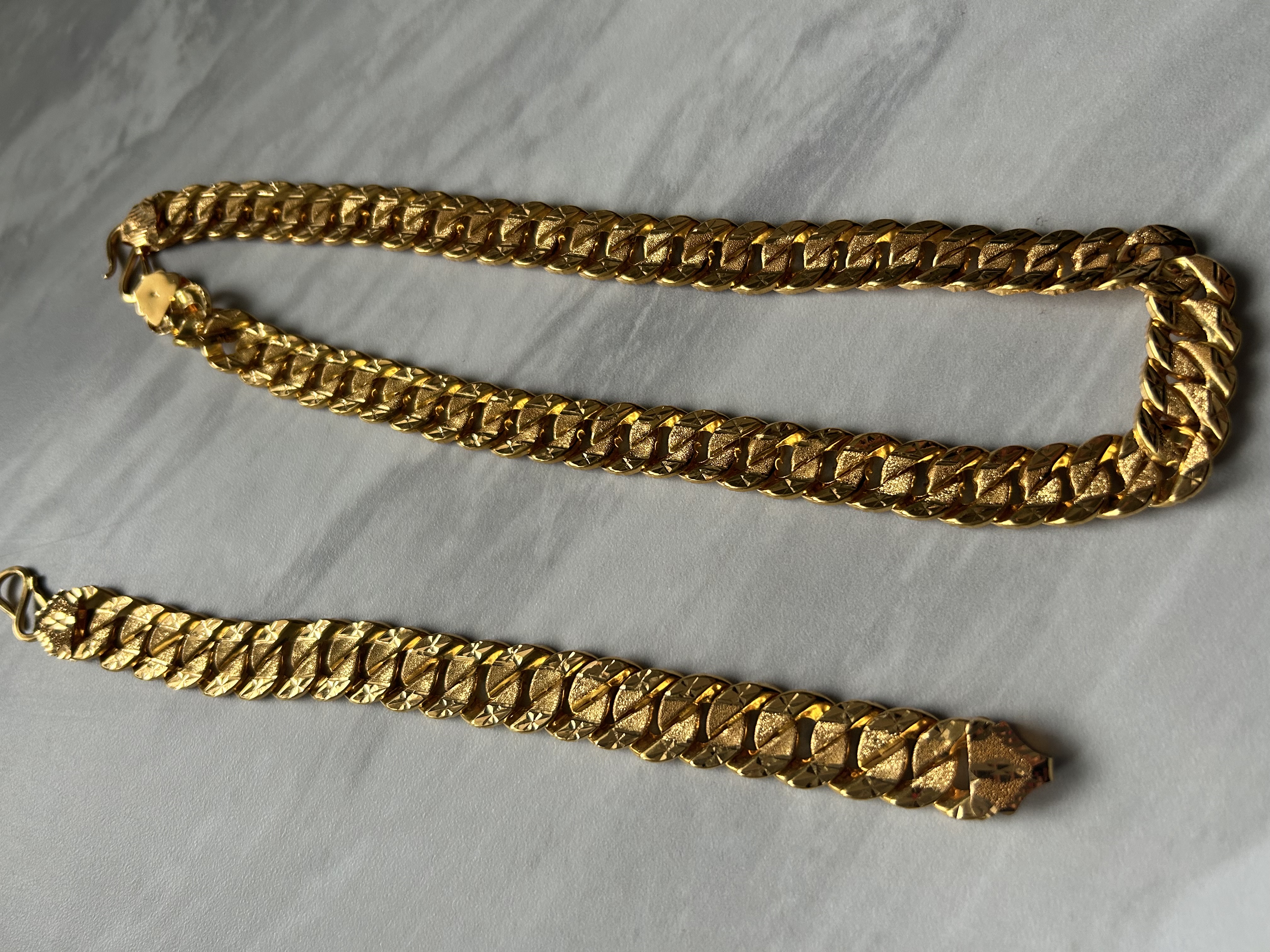 Men’s Gold Chain and Bracelet 22k Gold - Image 4 of 5