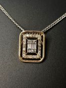 Beautiful Natural 0.40 CT VS Diamond Pendant With 18k Yellow Gold