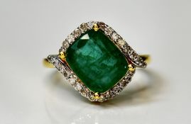 Beautiful Natural Emerald 3.04 CT With Natural Diamonds & 18k Gold