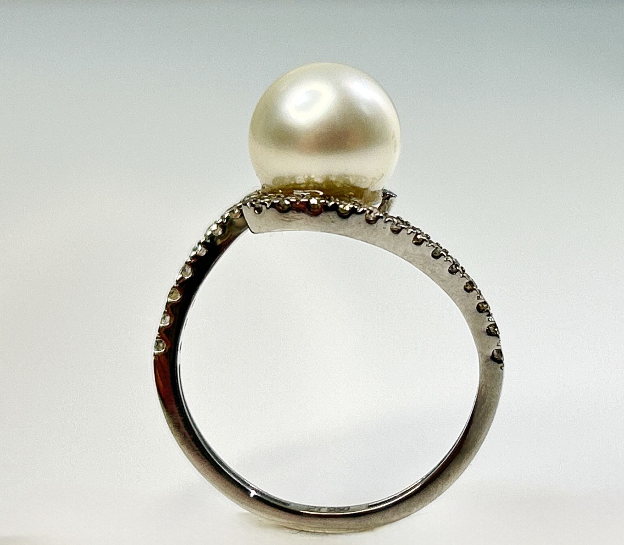 Beautiful 5.12 CT South Sea Pearl With Diamonds & Platinum Ring - Bild 4 aus 6