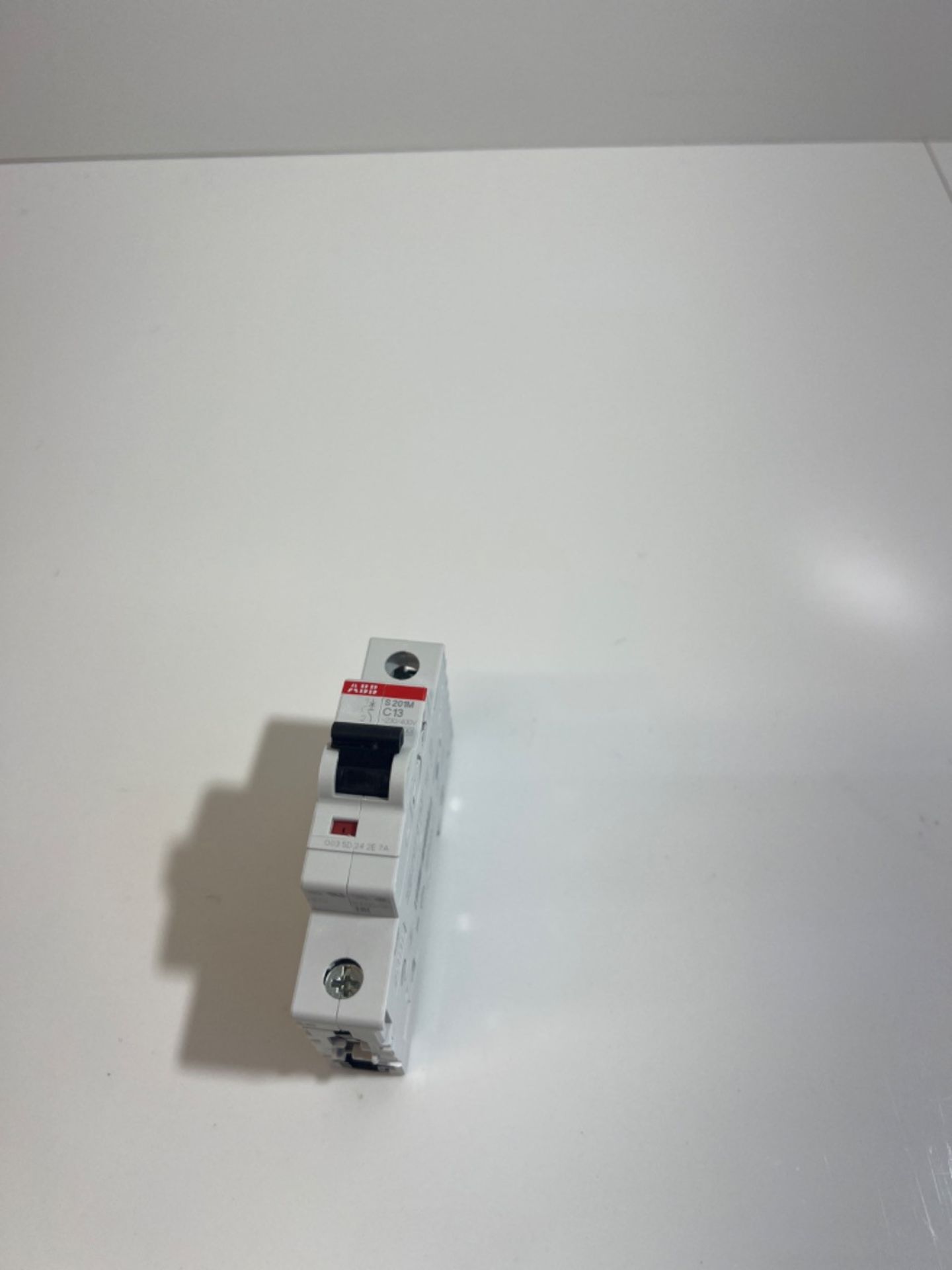 ABB S201M-C13 Miniature Circuit Breaker, 1 Pole, Type C, 10/15Ka Breaking Capacity, 13 Amp Curren... - Image 2 of 3