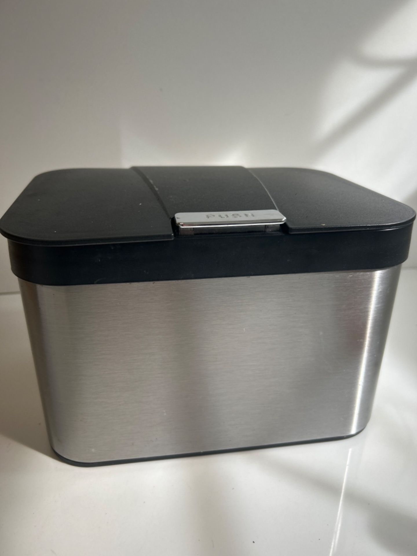 Ibergrif - Kitchen Food Waste Caddy, Countertop Bin, Bathroom Bins With Lids - 4.3 Litres (25 X 18,. - Image 2 of 3