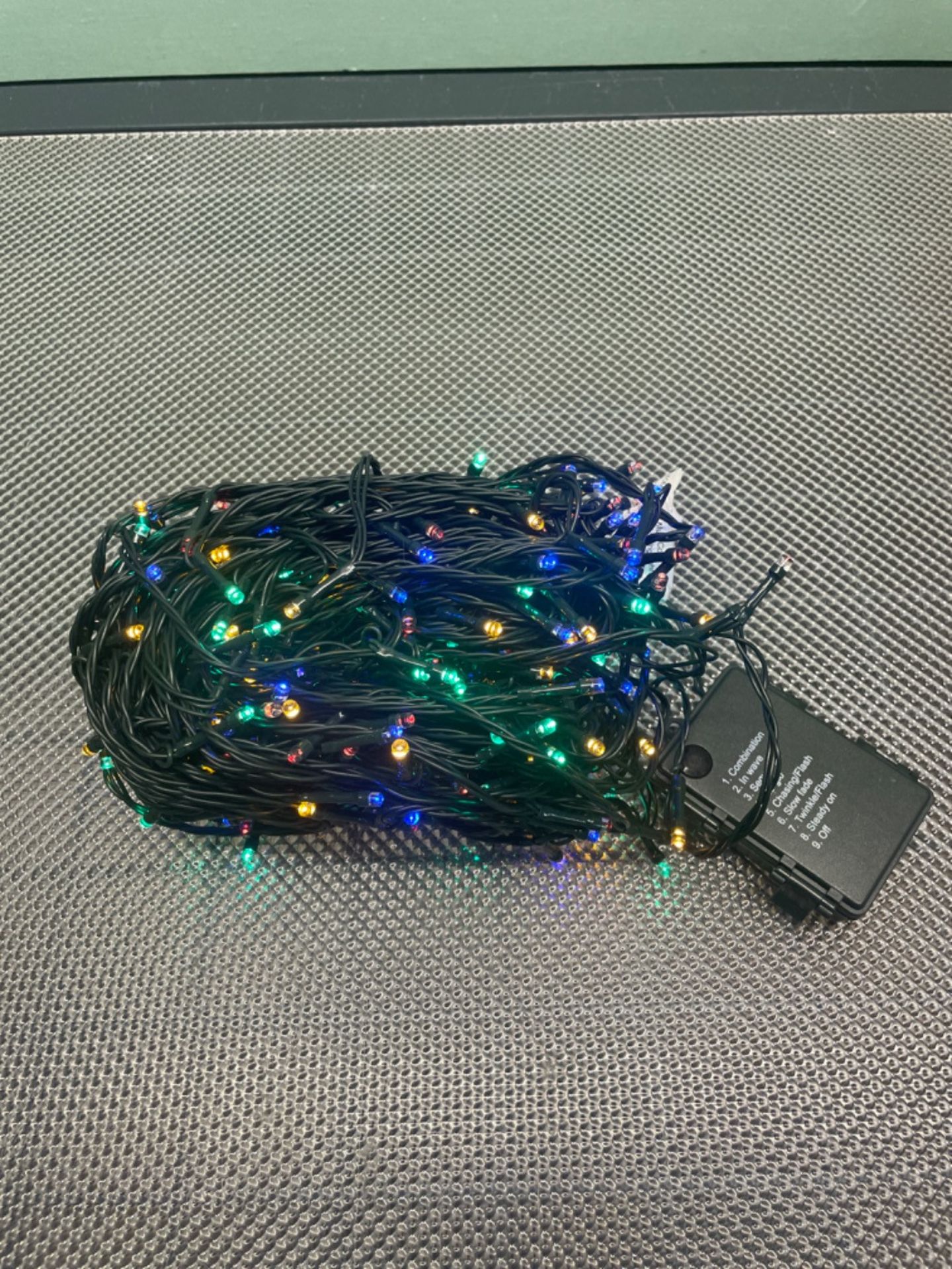 Quntis Battery Operated LED String Fairy Lights 40M 300Led Colourful Christmas Tree Li... - Image 2 of 3