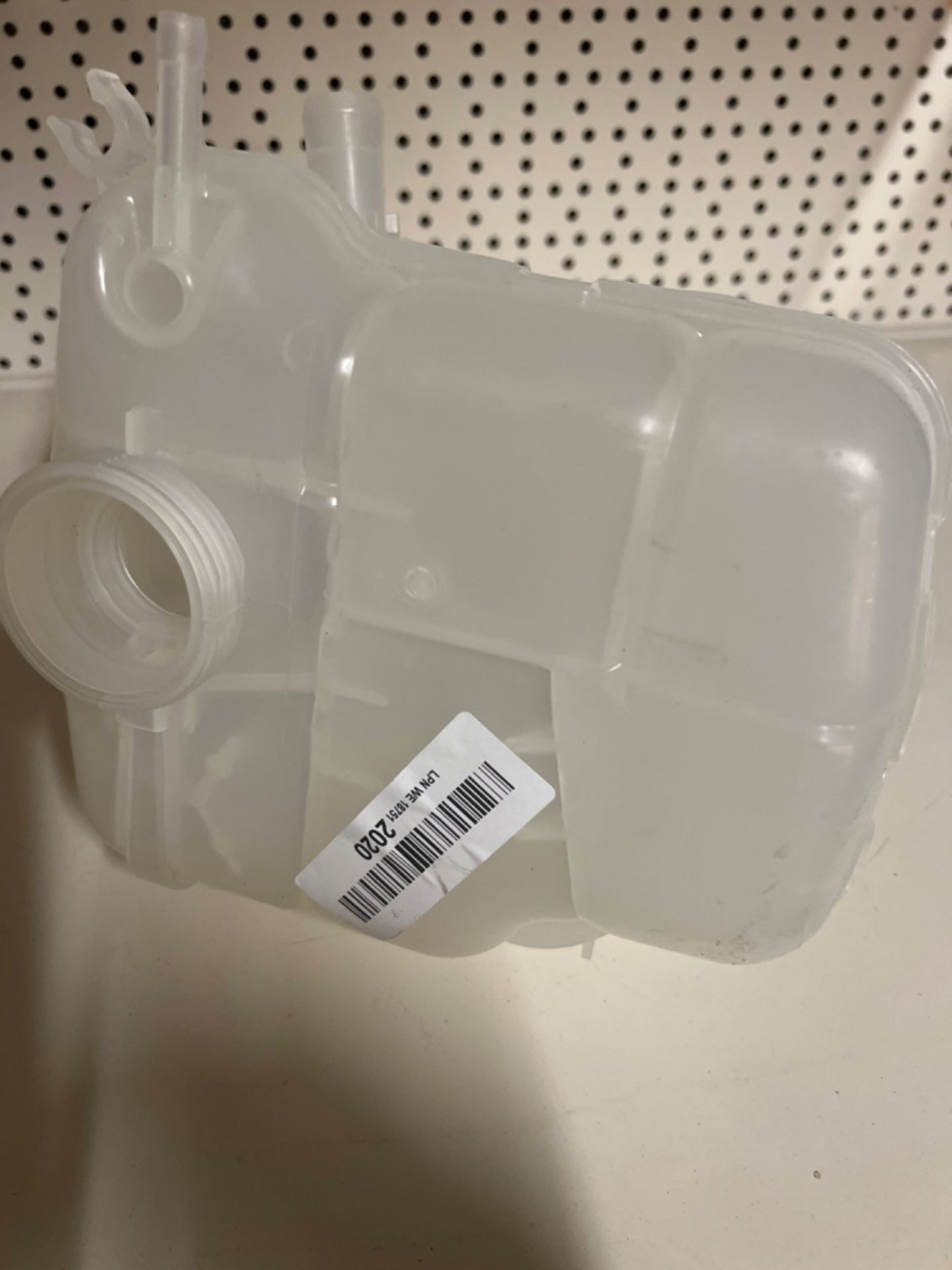 Febi Bilstein 47902 Coolant Expansion Tank With Sensor, Pack of One - Image 2 of 2