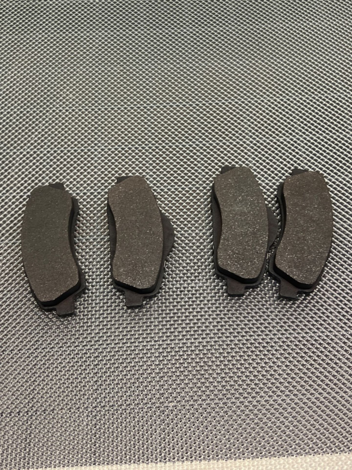 Bosch BP1708 Brake Pads - Front Axle - ECE-R90 Certified - 1 Set of 4 Pads - Image 2 of 3