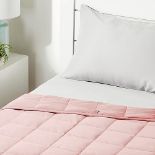 Amazon Basics Kids™ Cotton Weighted Blanket - 4.5 Kg, 104 Cm X 152 Cm, Pink
