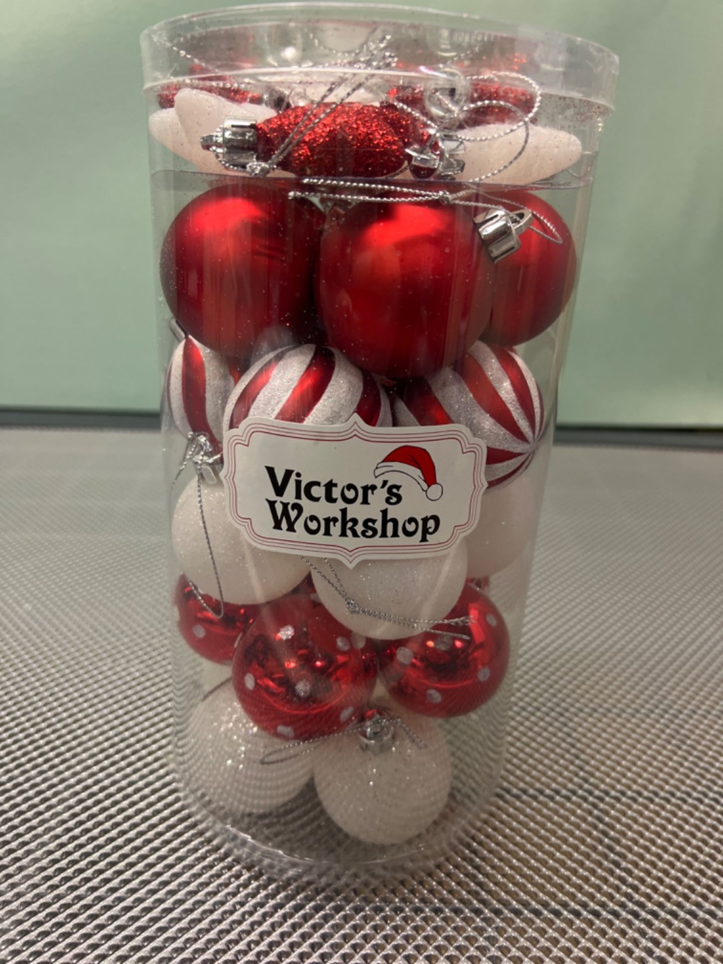 Victor's Workshop 35Pcs 5Cm Shatterproof Christmas Baubles, Traditional Red and White Christmas B... - Image 2 of 3